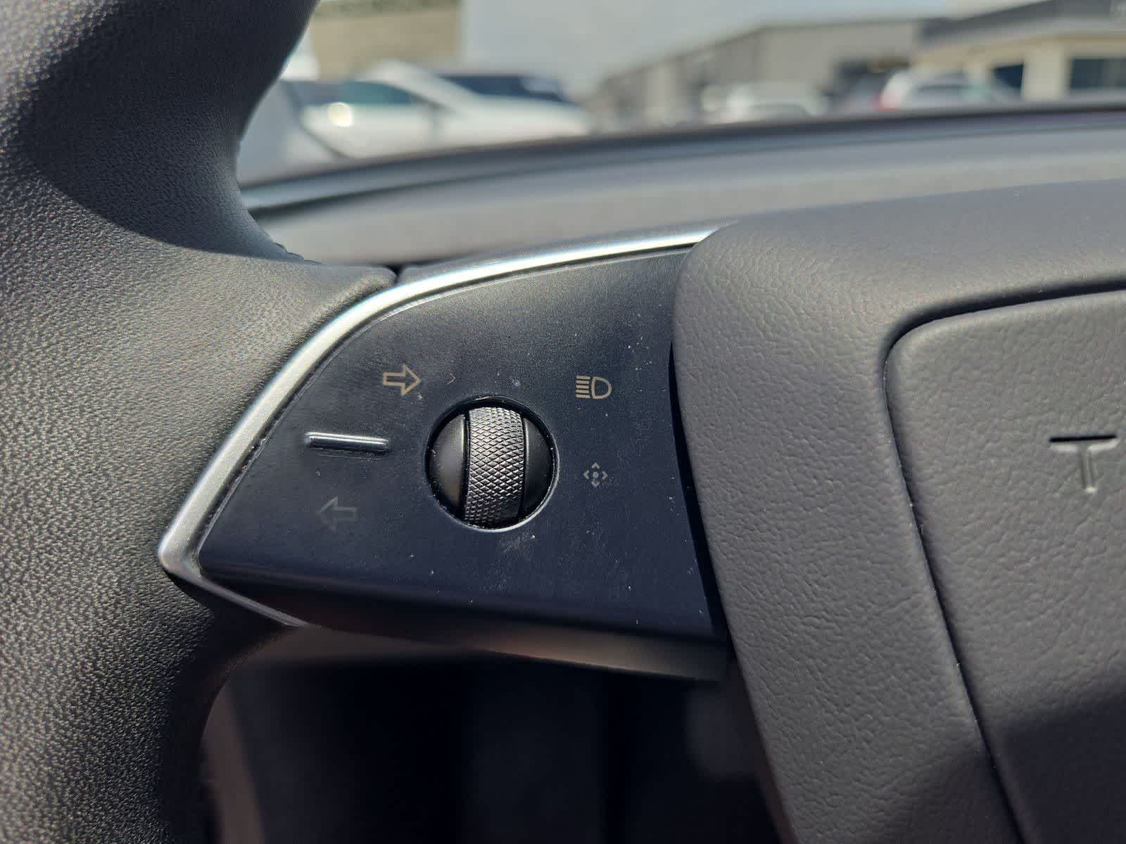 Thumbnail: 2025 Tesla Model 3 - 20