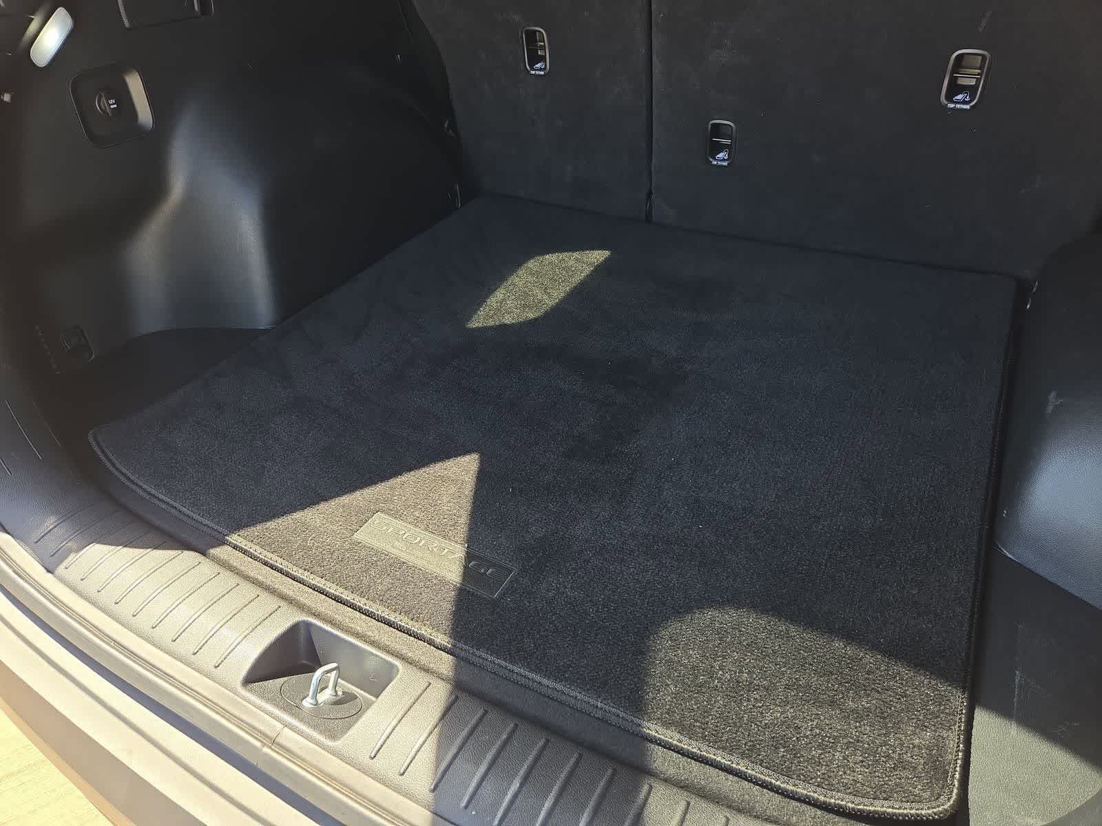 Thumbnail: 2023 Kia Sportage - 34