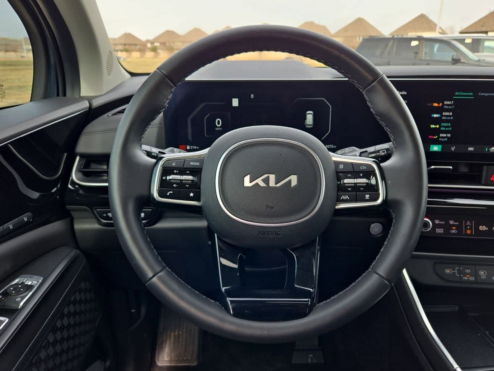 Thumbnail: 2025 Kia Carnival - 23