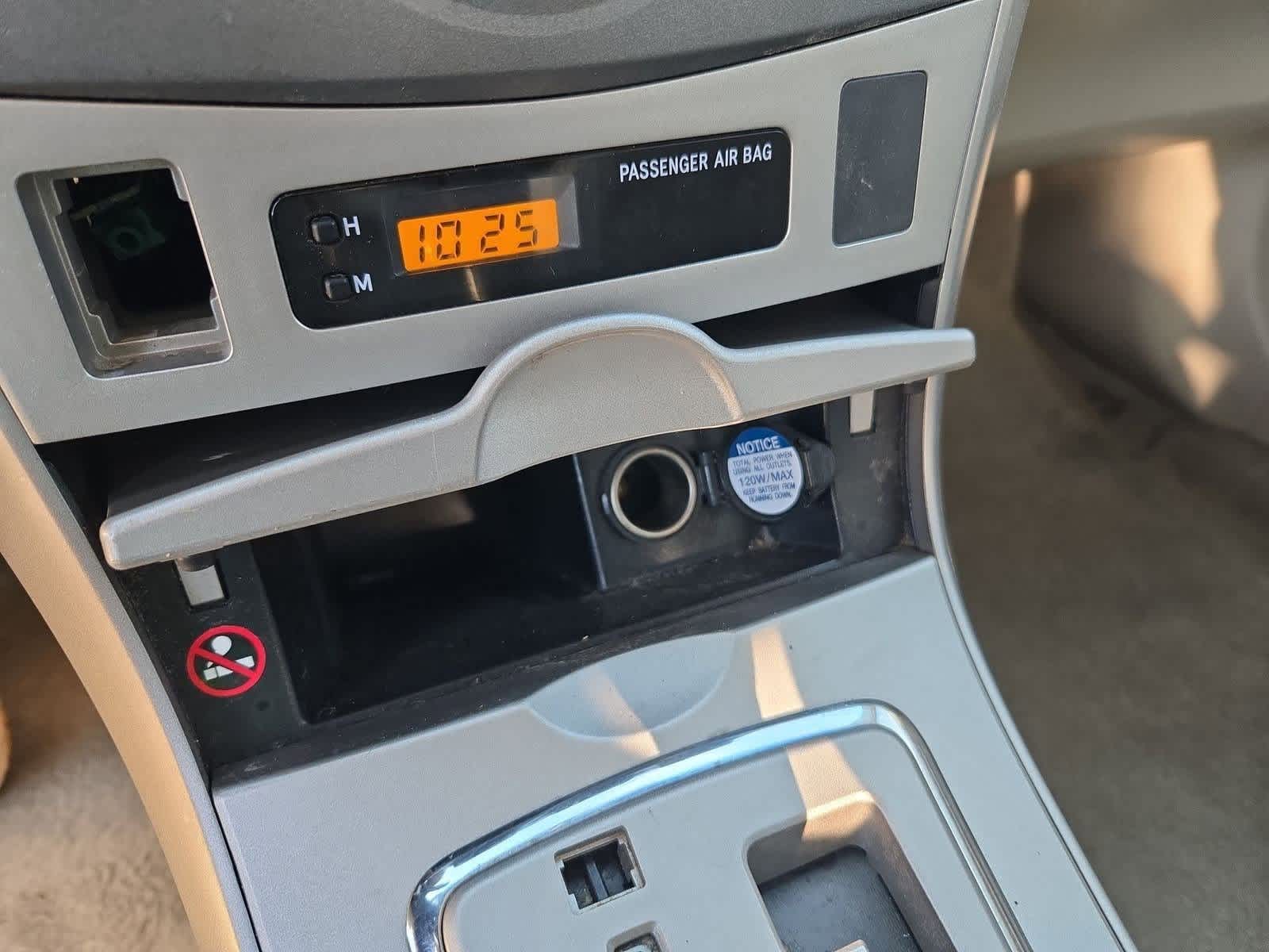 Thumbnail: 2011 Toyota Corolla - 25