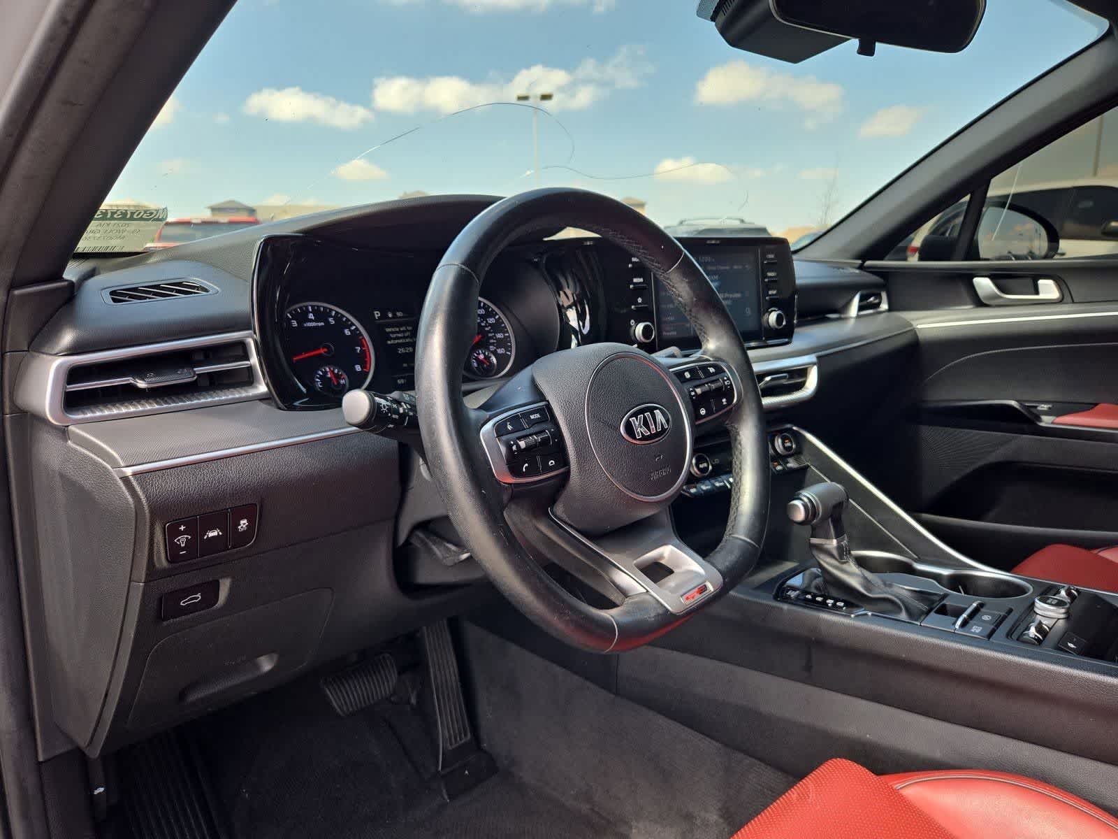 Thumbnail: 2021 Kia K5 - 2