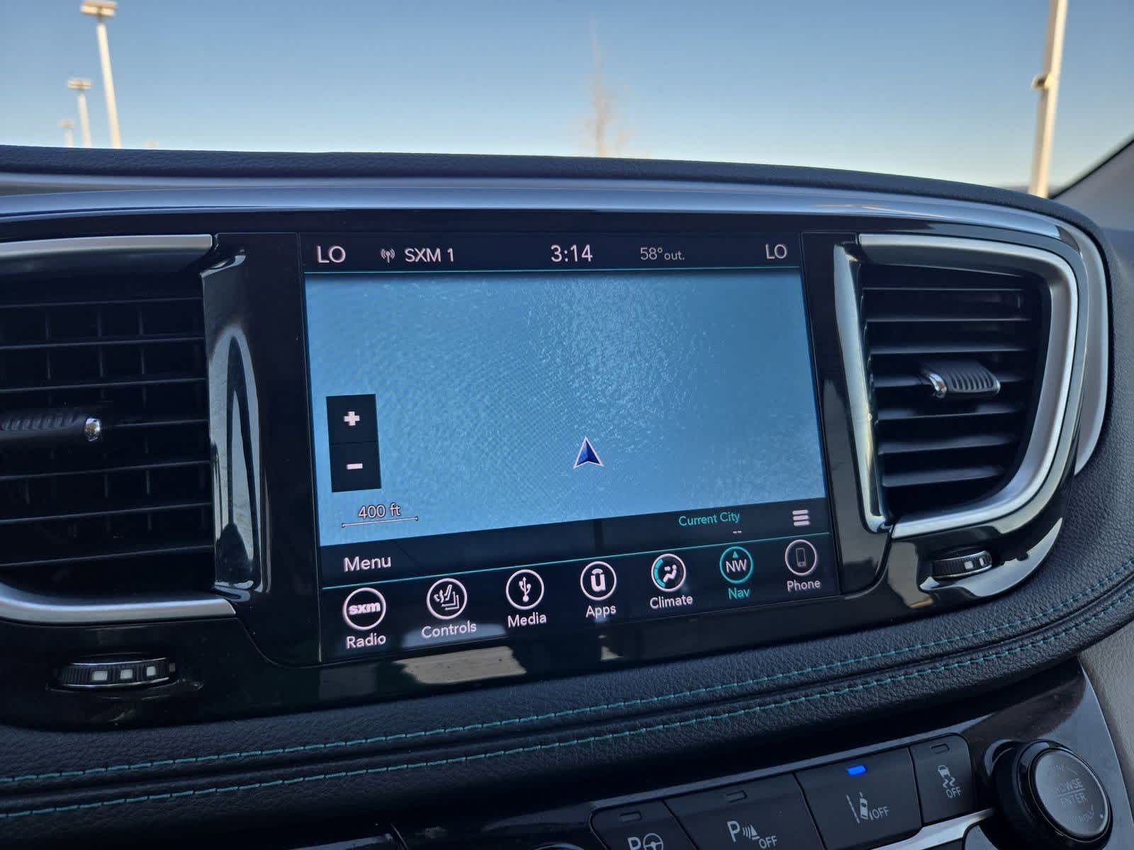 Thumbnail: 2018 Chrysler Pacifica - 27