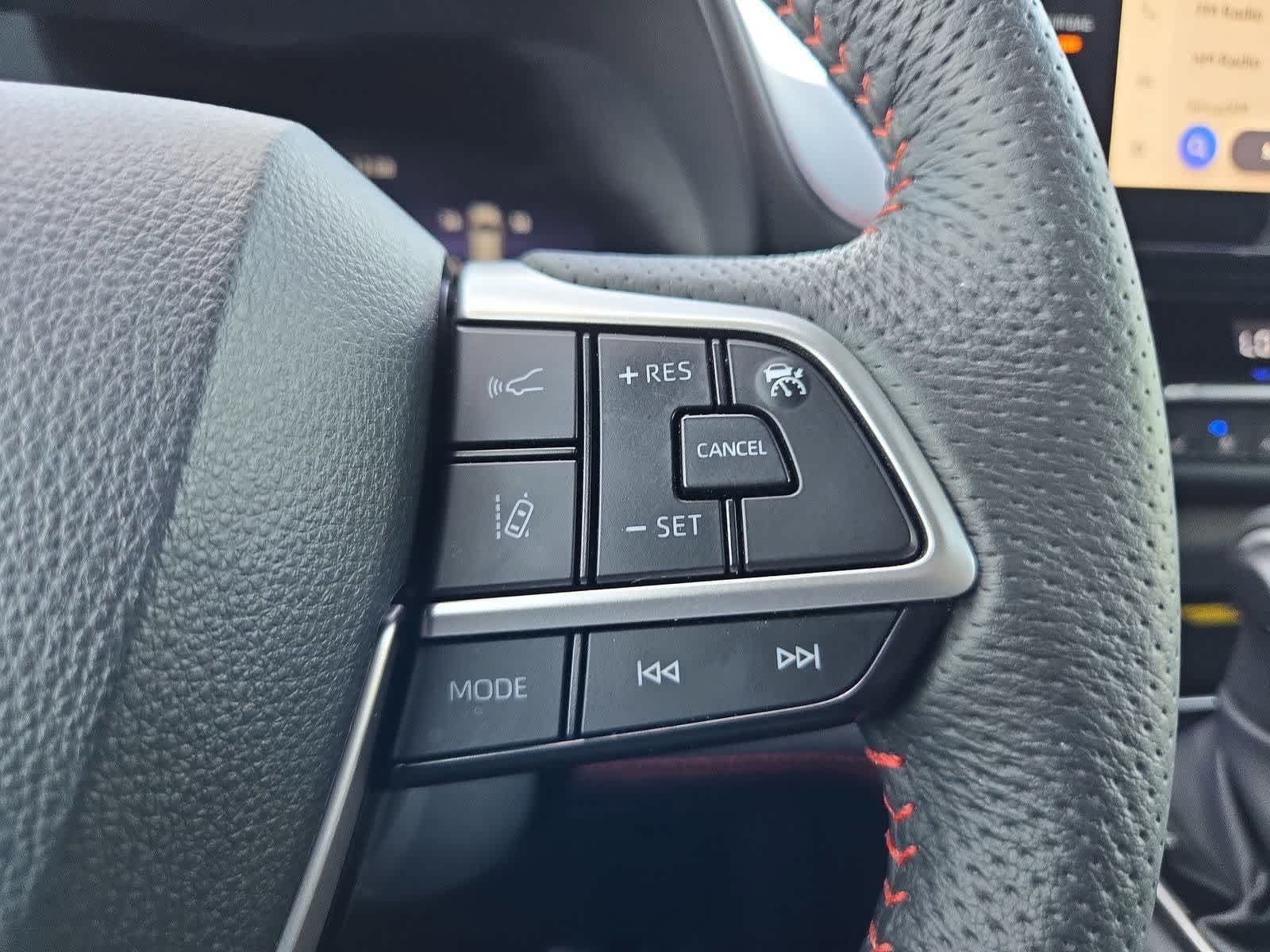 Thumbnail: 2025 Toyota Sienna - 24