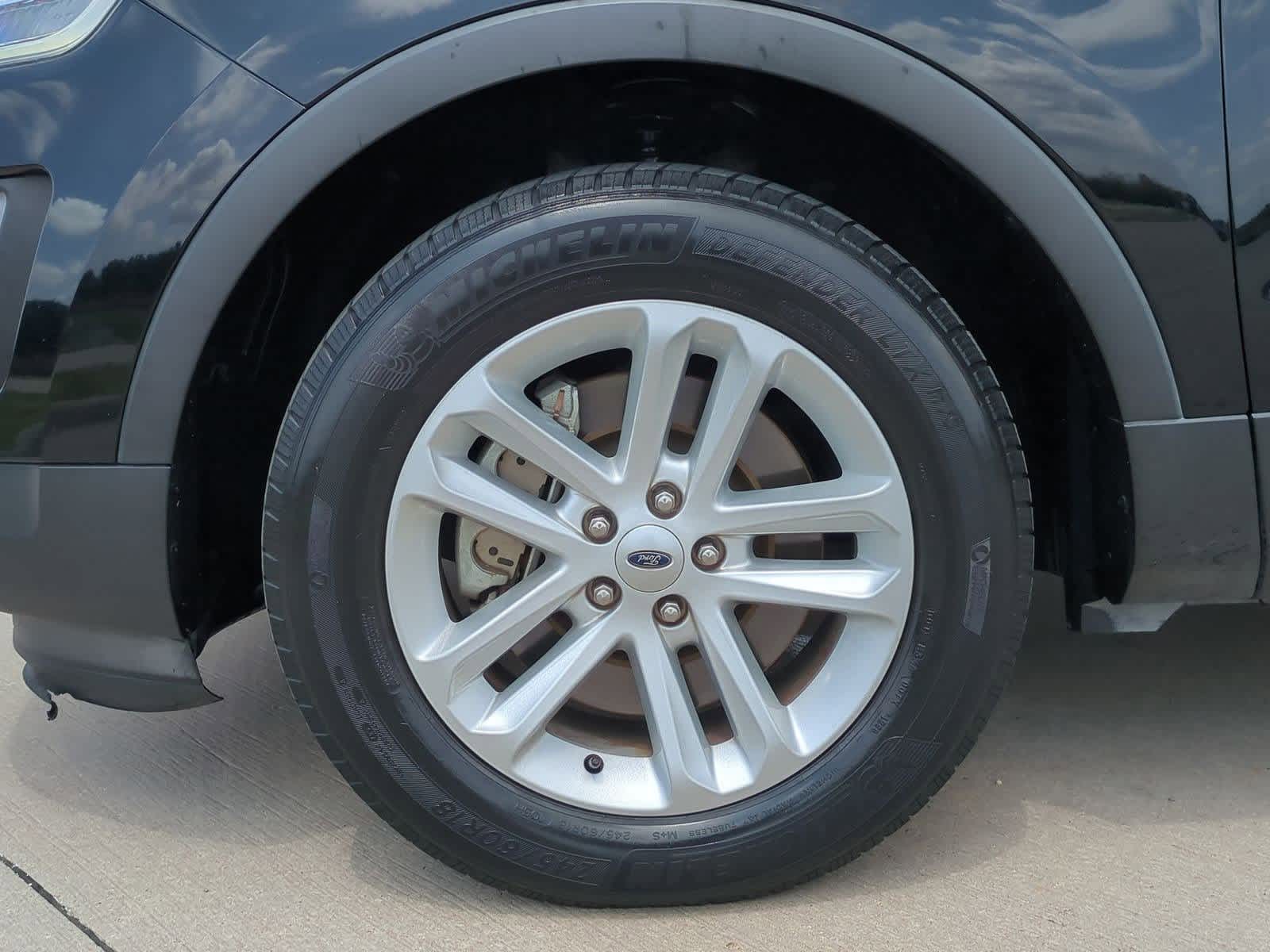 Thumbnail: 2017 Ford Explorer - 12