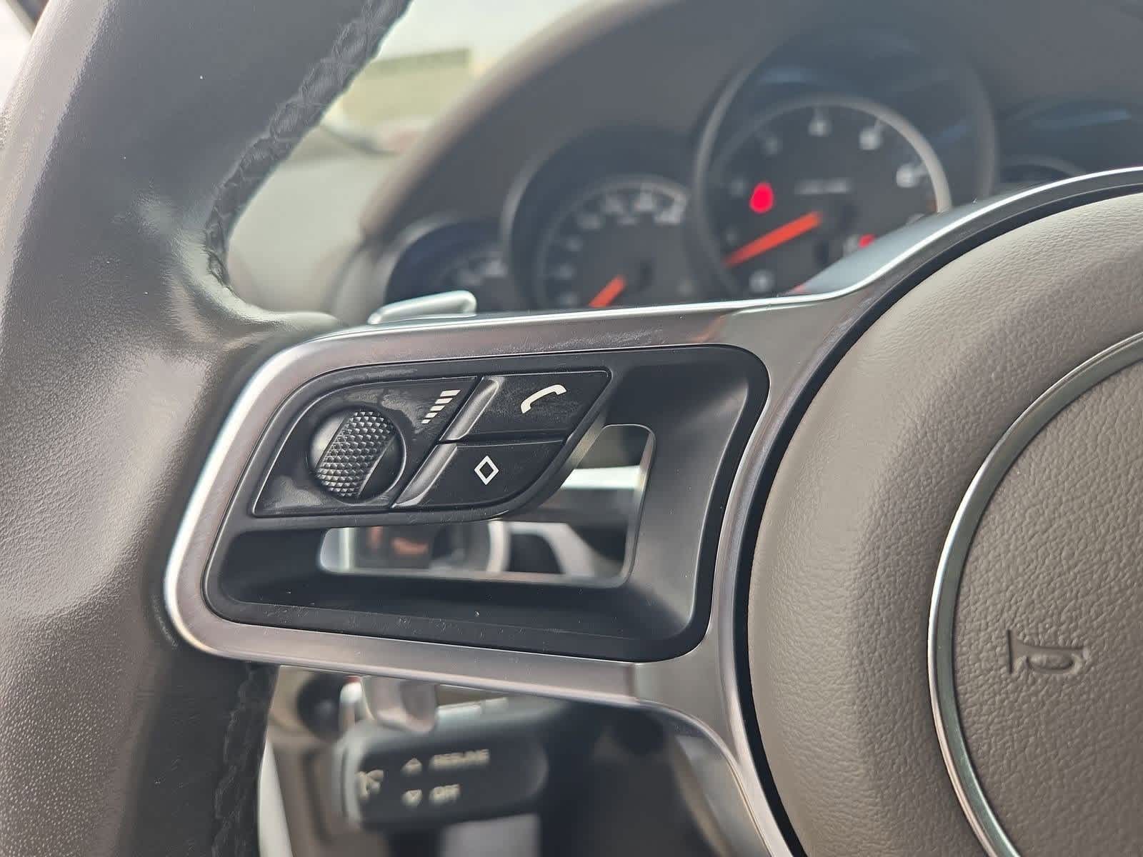 Thumbnail: 2017 Porsche Cayenne - 24