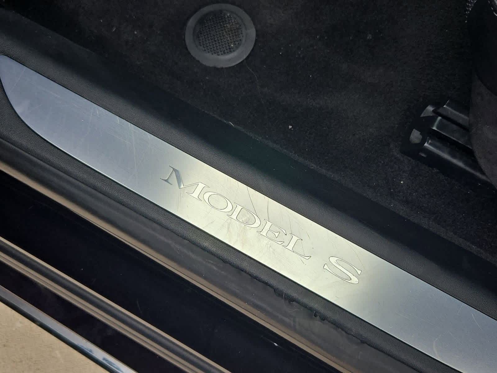 Thumbnail: 2016 Tesla Model S - 11