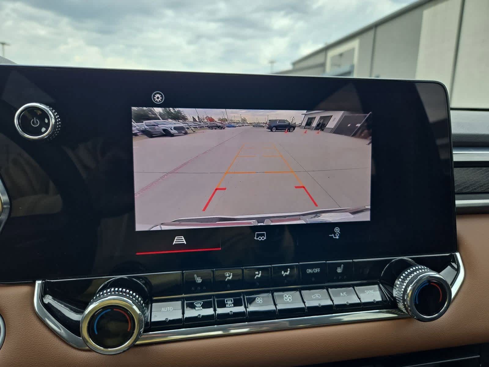 Thumbnail: 2024 GMC Canyon - 29