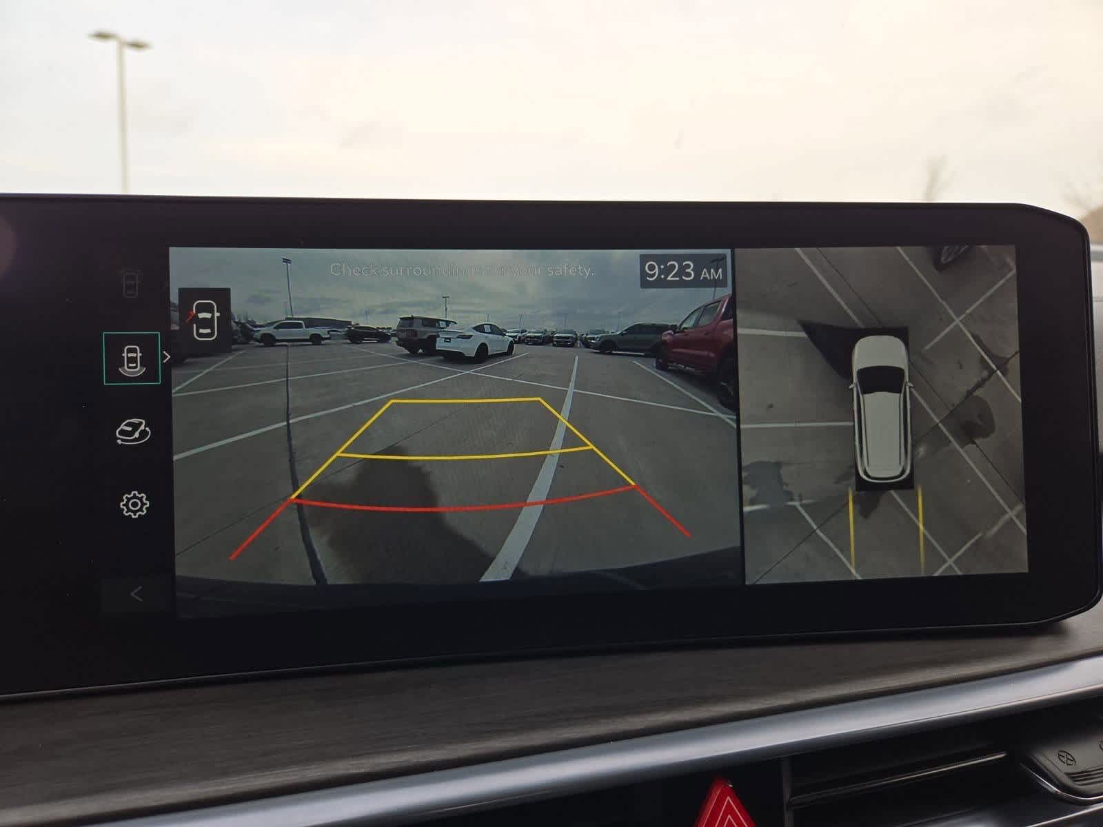 Thumbnail: 2024 Kia Sorento - 28