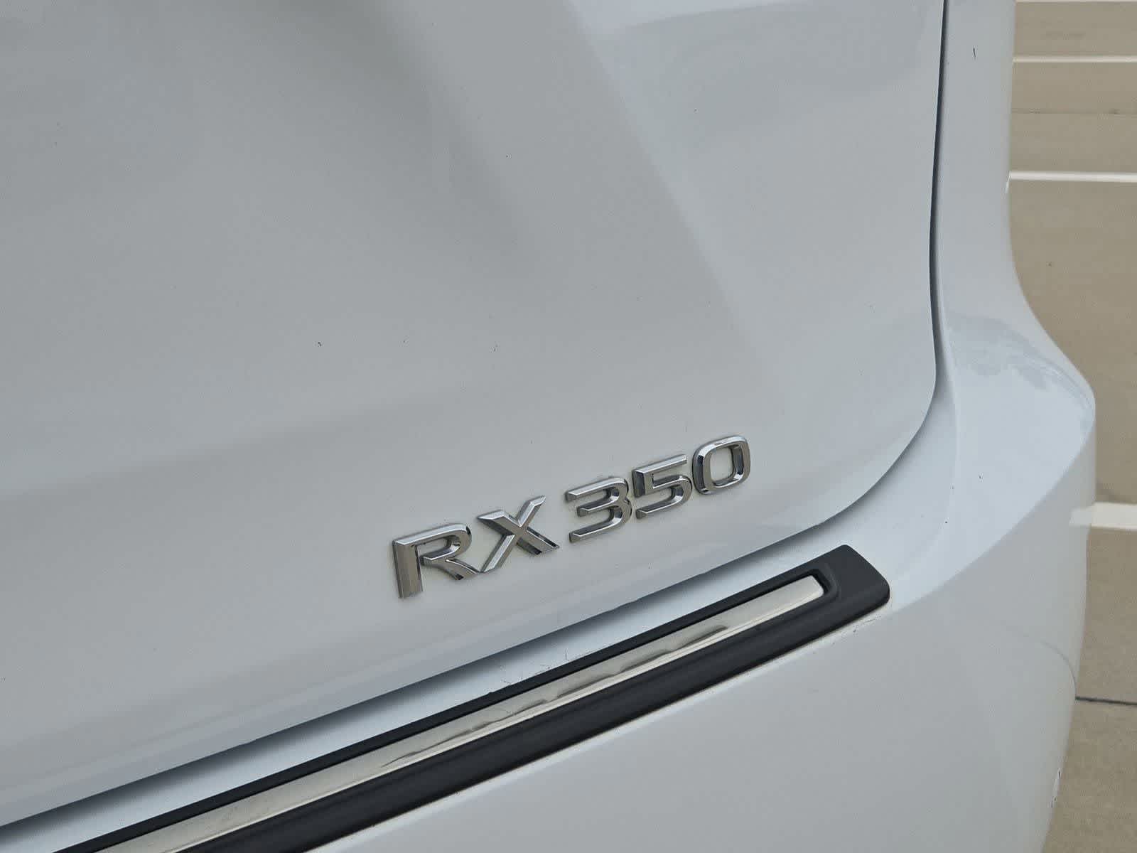 Thumbnail: 2017 Lexus RX - 13