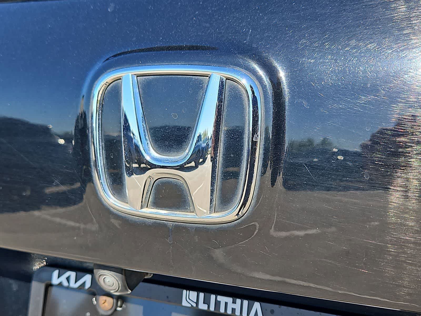 Thumbnail: 2020 Honda Pilot - 11