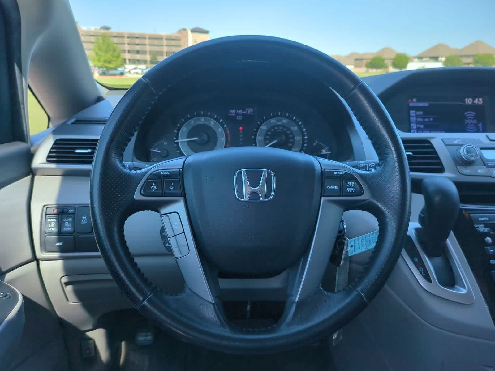 Thumbnail: 2013 Honda Odyssey - 23