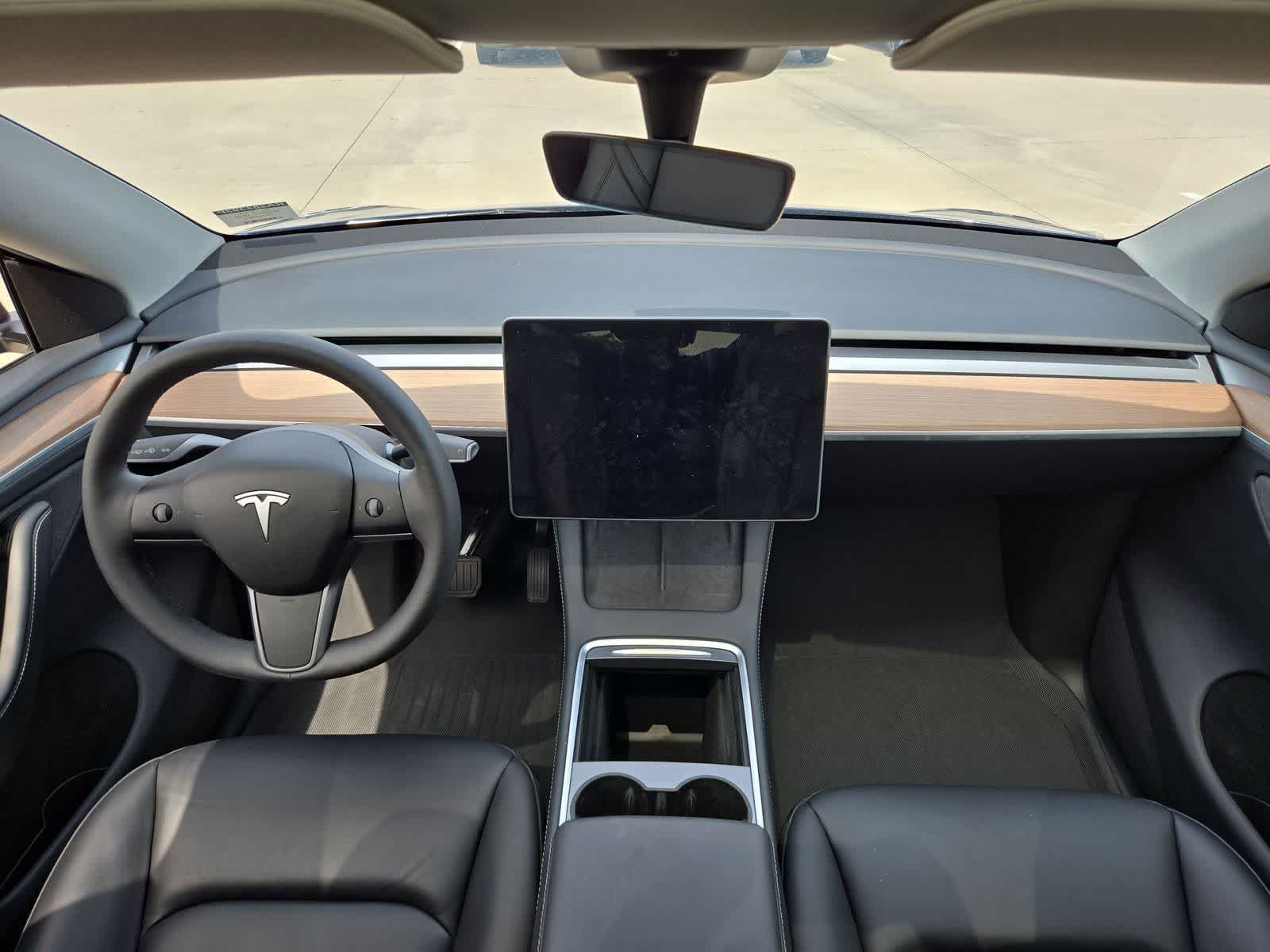 Thumbnail: 2024 Tesla Model Y - 13