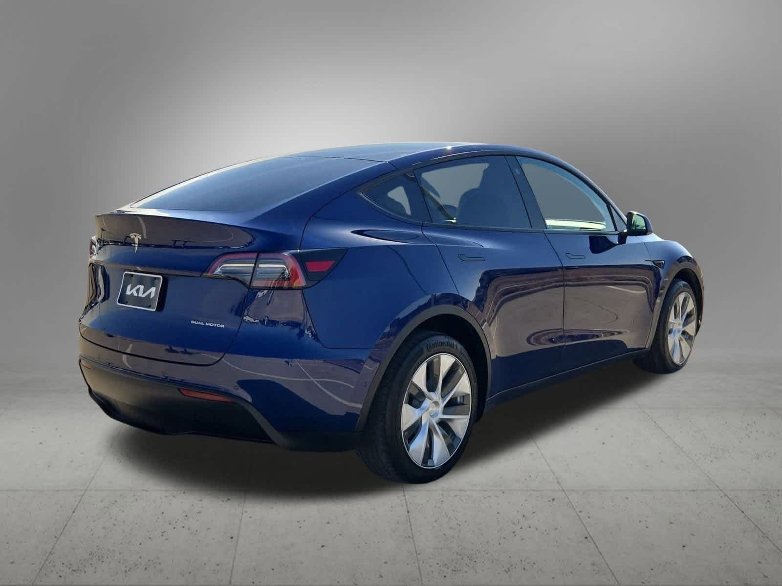 Thumbnail: 2022 Tesla Model Y - 6