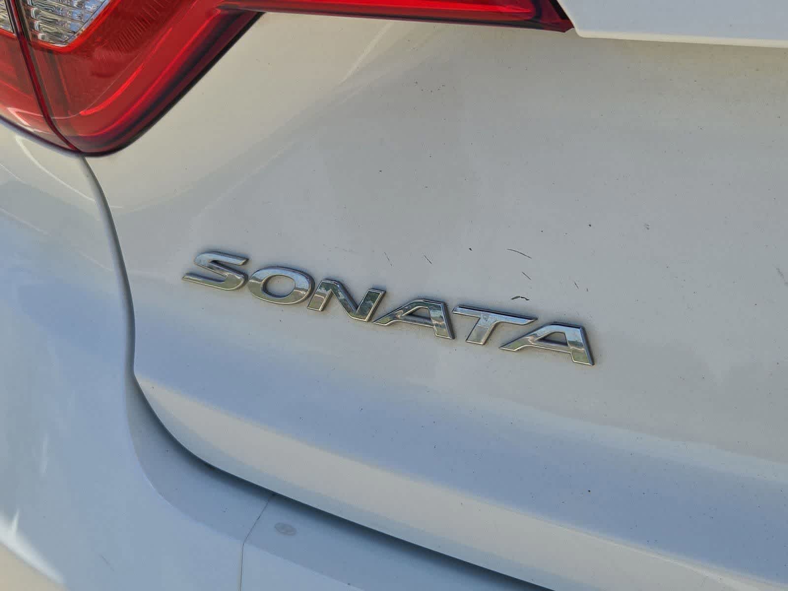 Thumbnail: 2017 Hyundai Sonata - 11