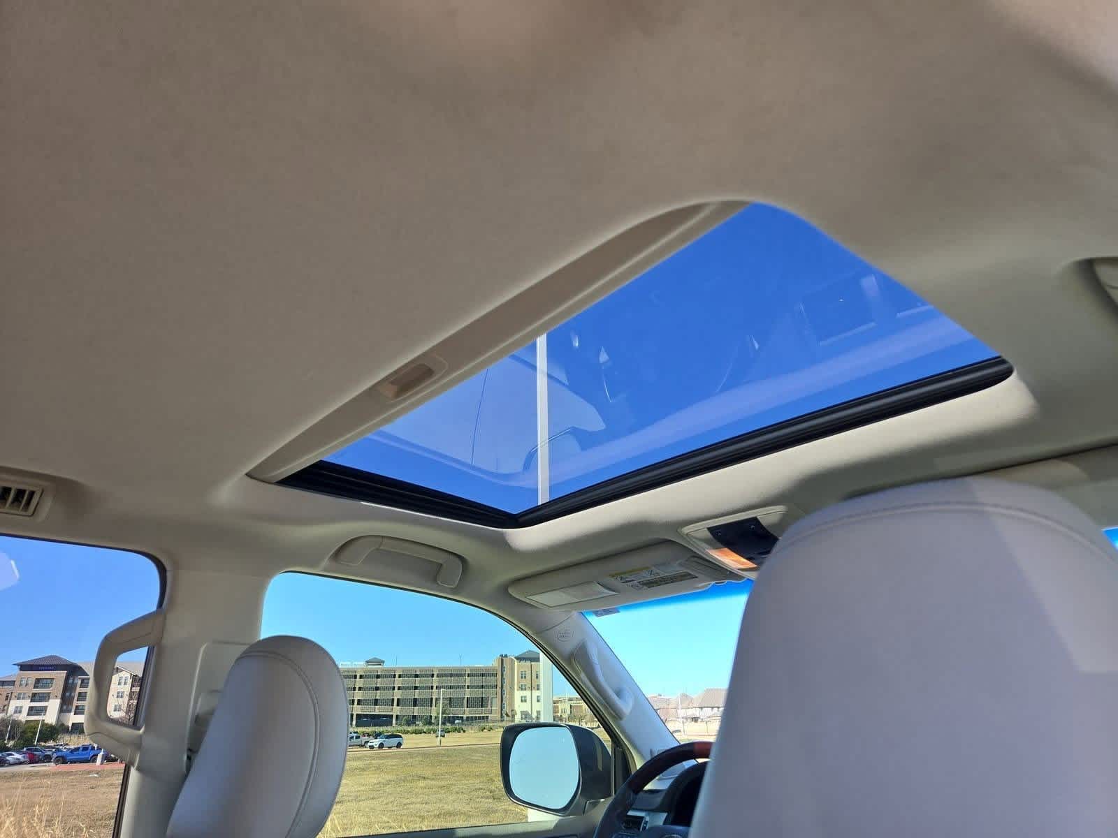 Thumbnail: 2014 Lexus GX - 22