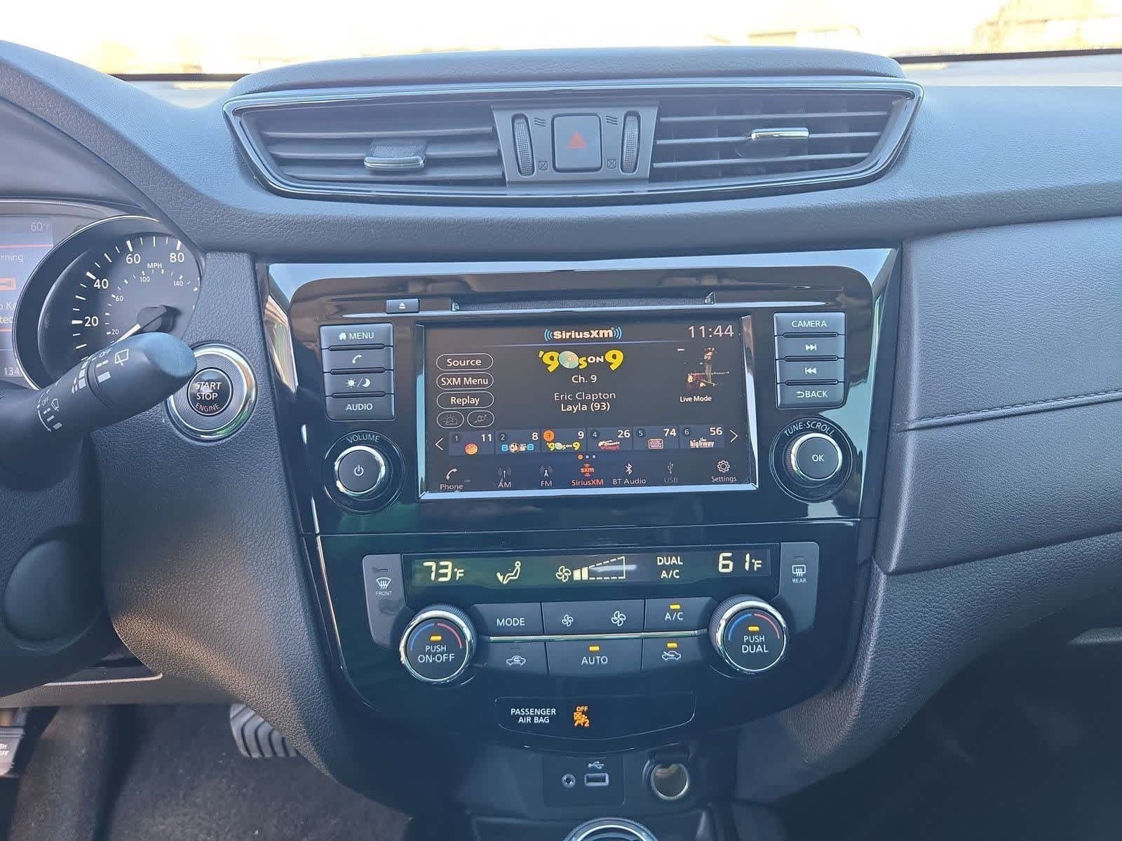 Thumbnail: 2018 Nissan Rogue - 25