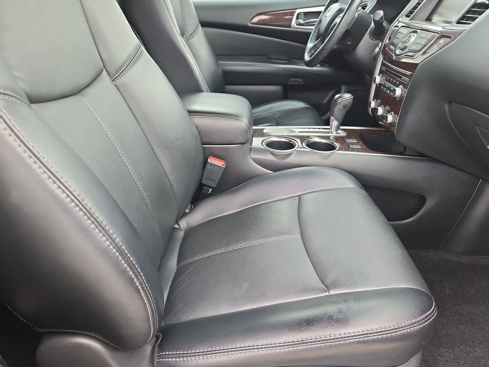 Thumbnail: 2014 Nissan Pathfinder - 20