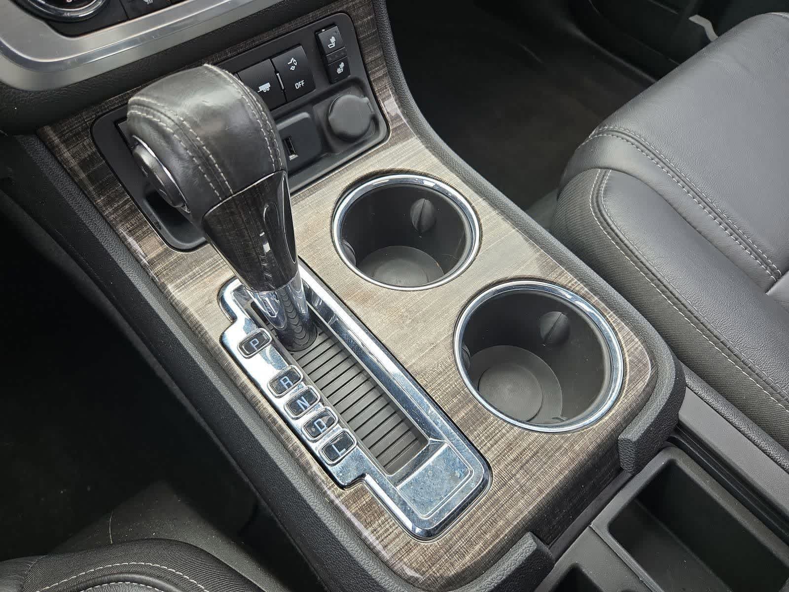 Thumbnail: 2015 GMC Acadia - 31