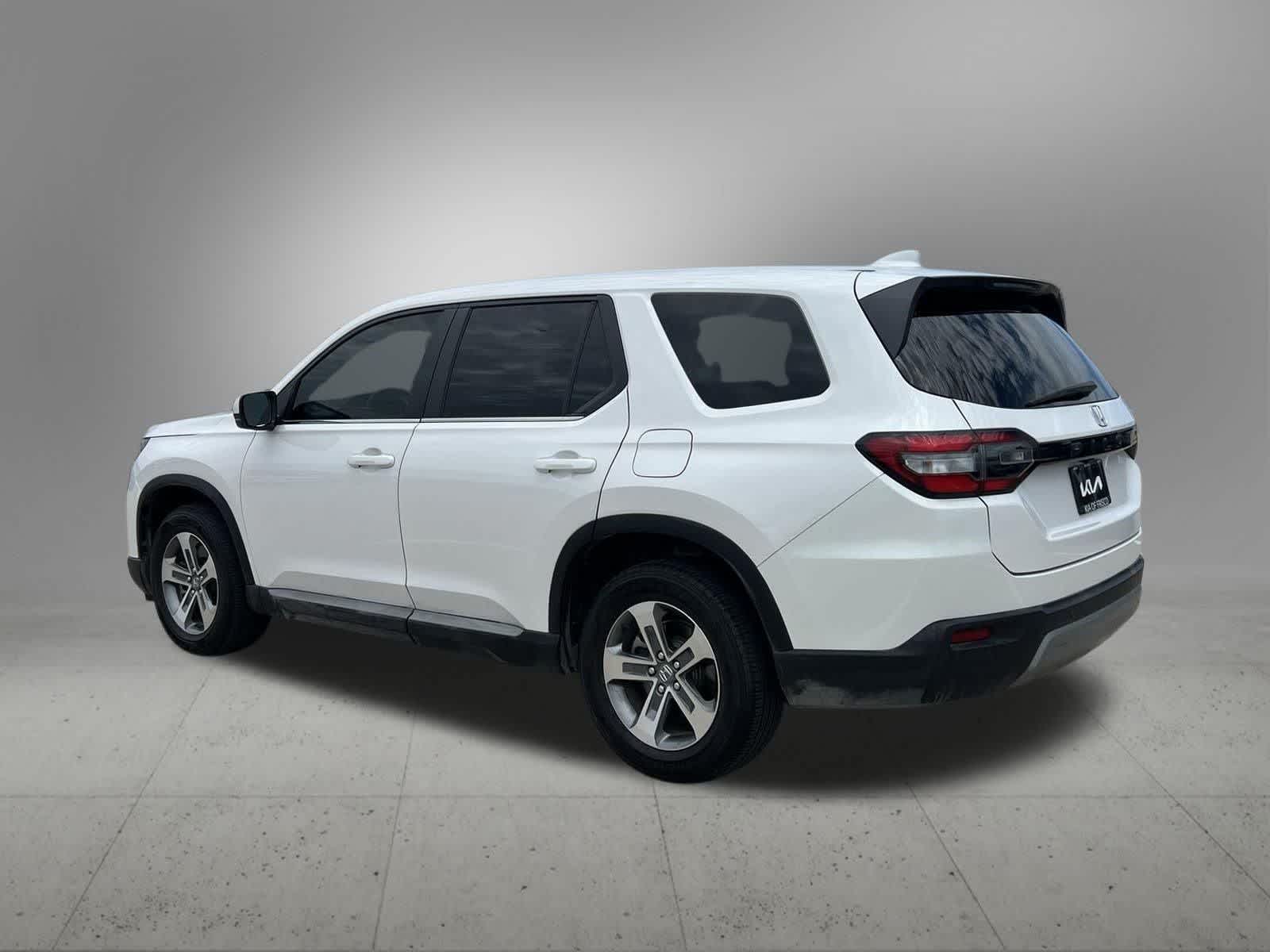 Thumbnail: 2025 Honda Pilot - 9
