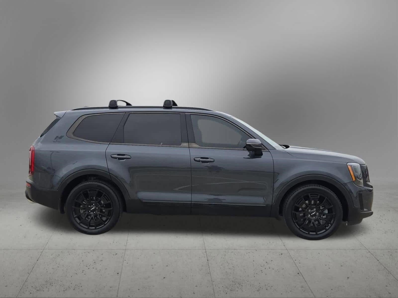 Thumbnail: 2022 Kia Telluride - 7