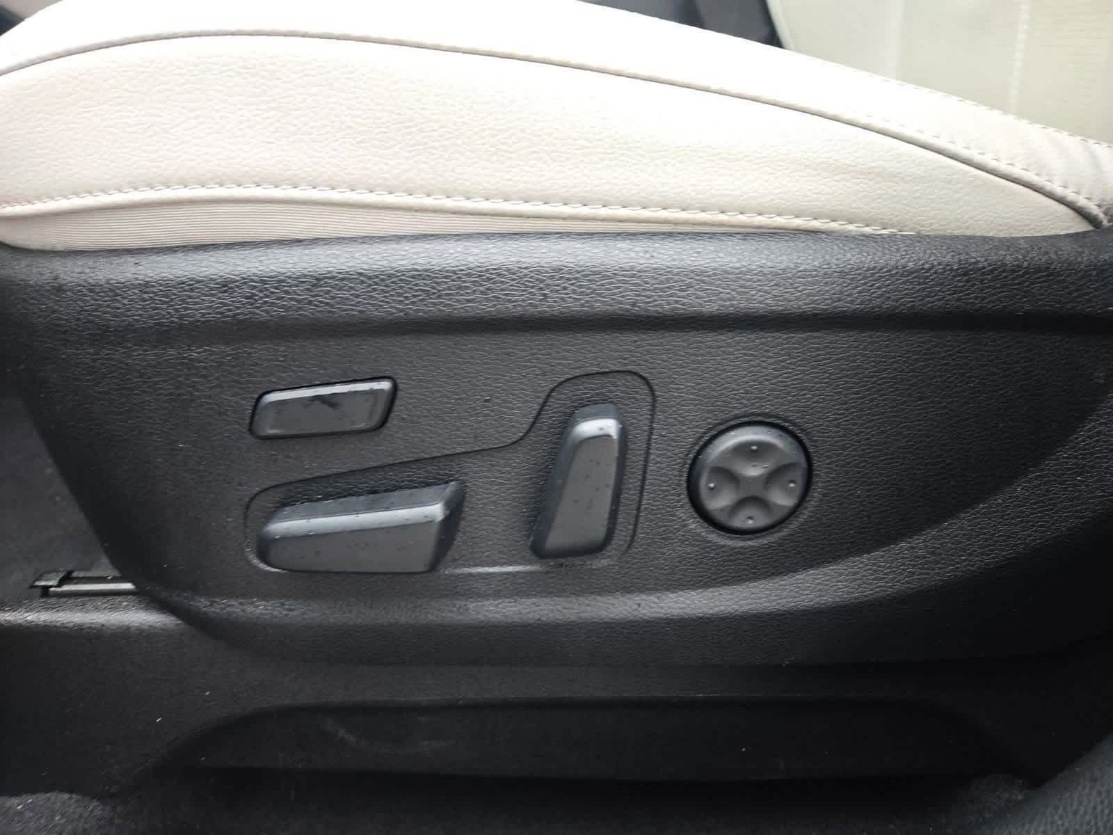 Thumbnail: 2024 Kia Telluride - 16