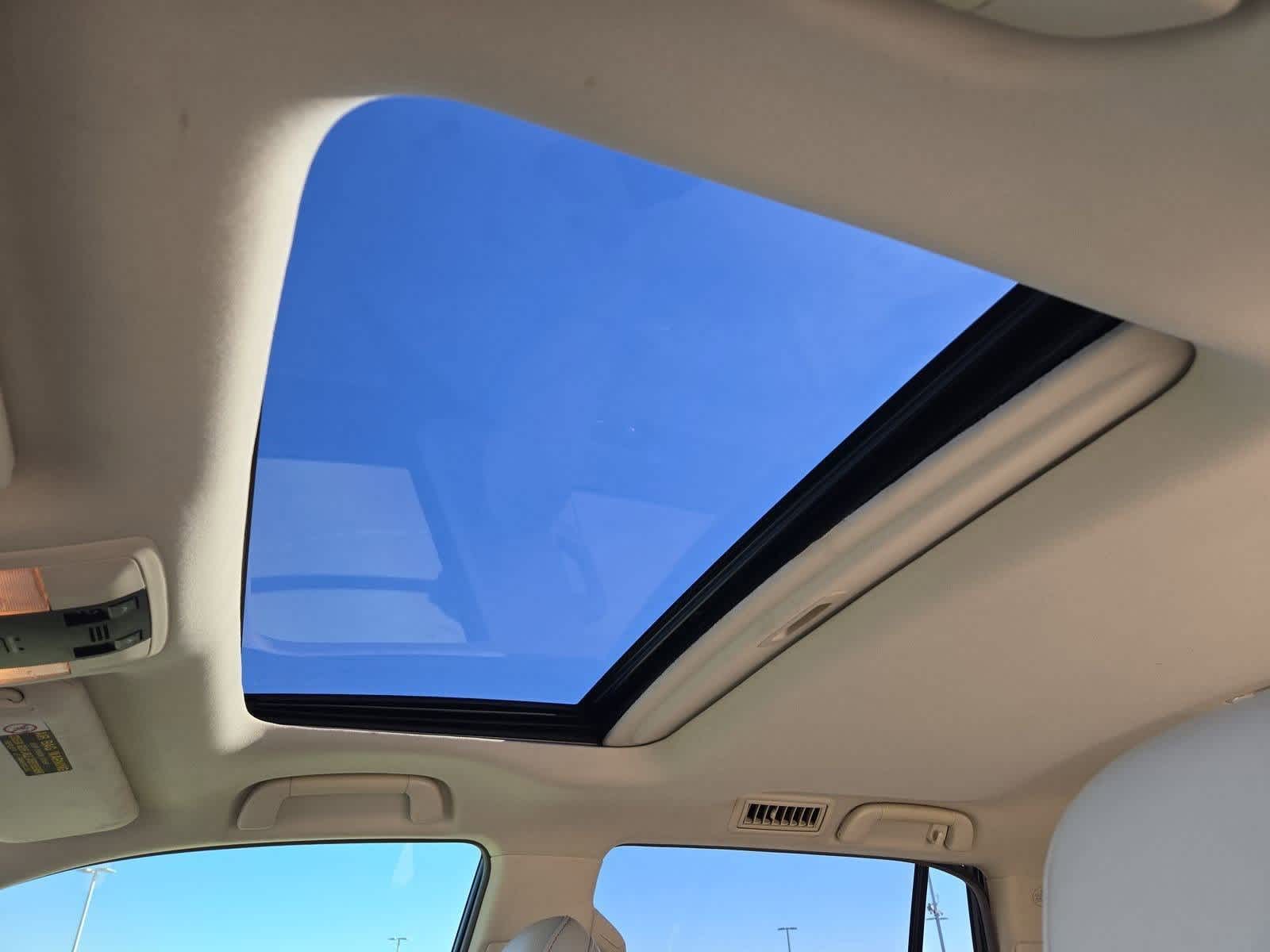 Thumbnail: 2014 Lexus GX - 19