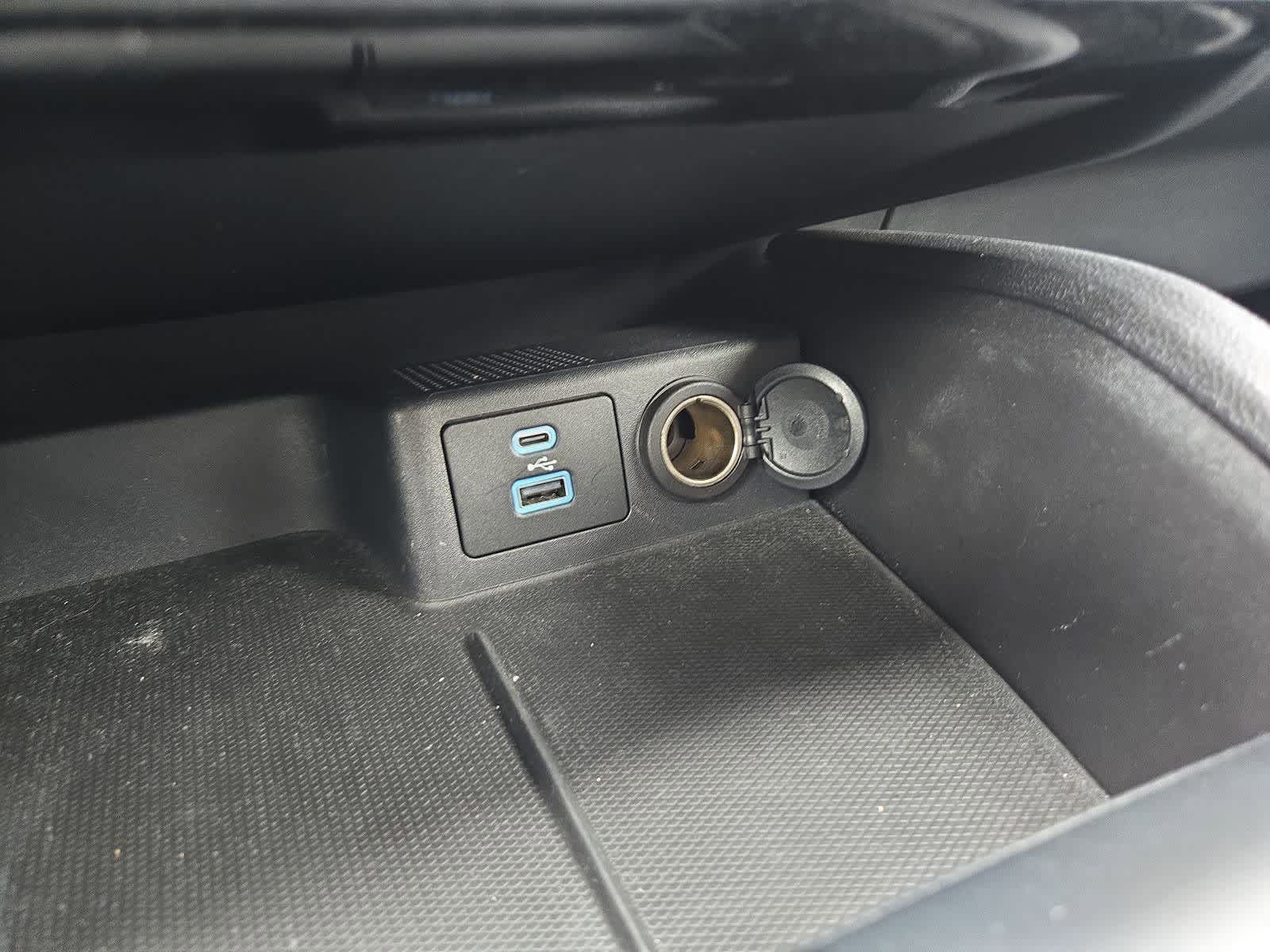 Thumbnail: 2022 Ford Escape - 27