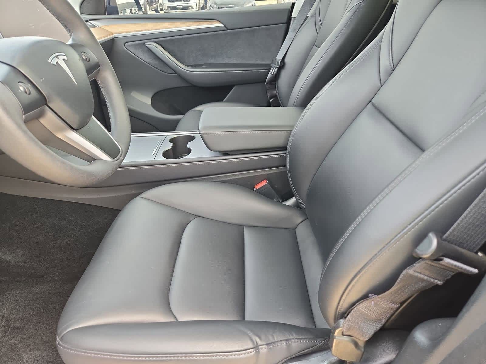 Thumbnail: 2023 Tesla Model Y - 14