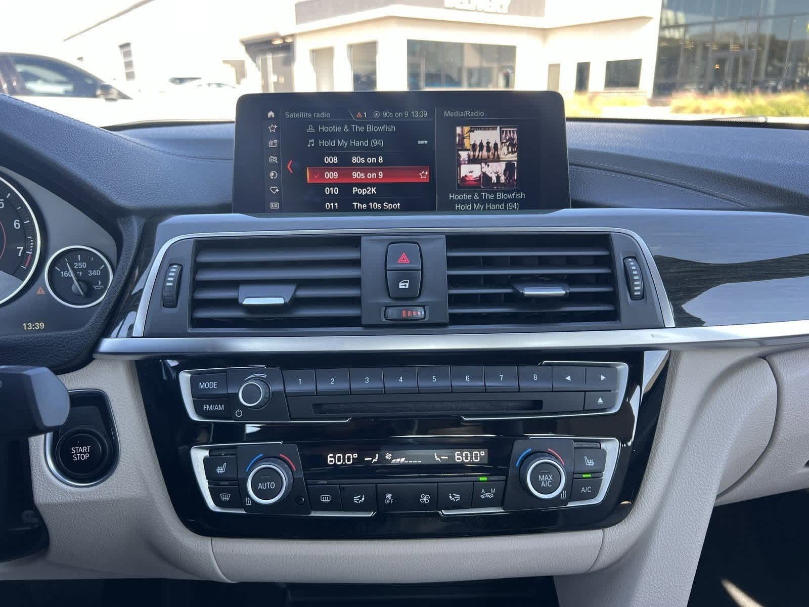 Thumbnail: 2018 BMW 3 Series - 35