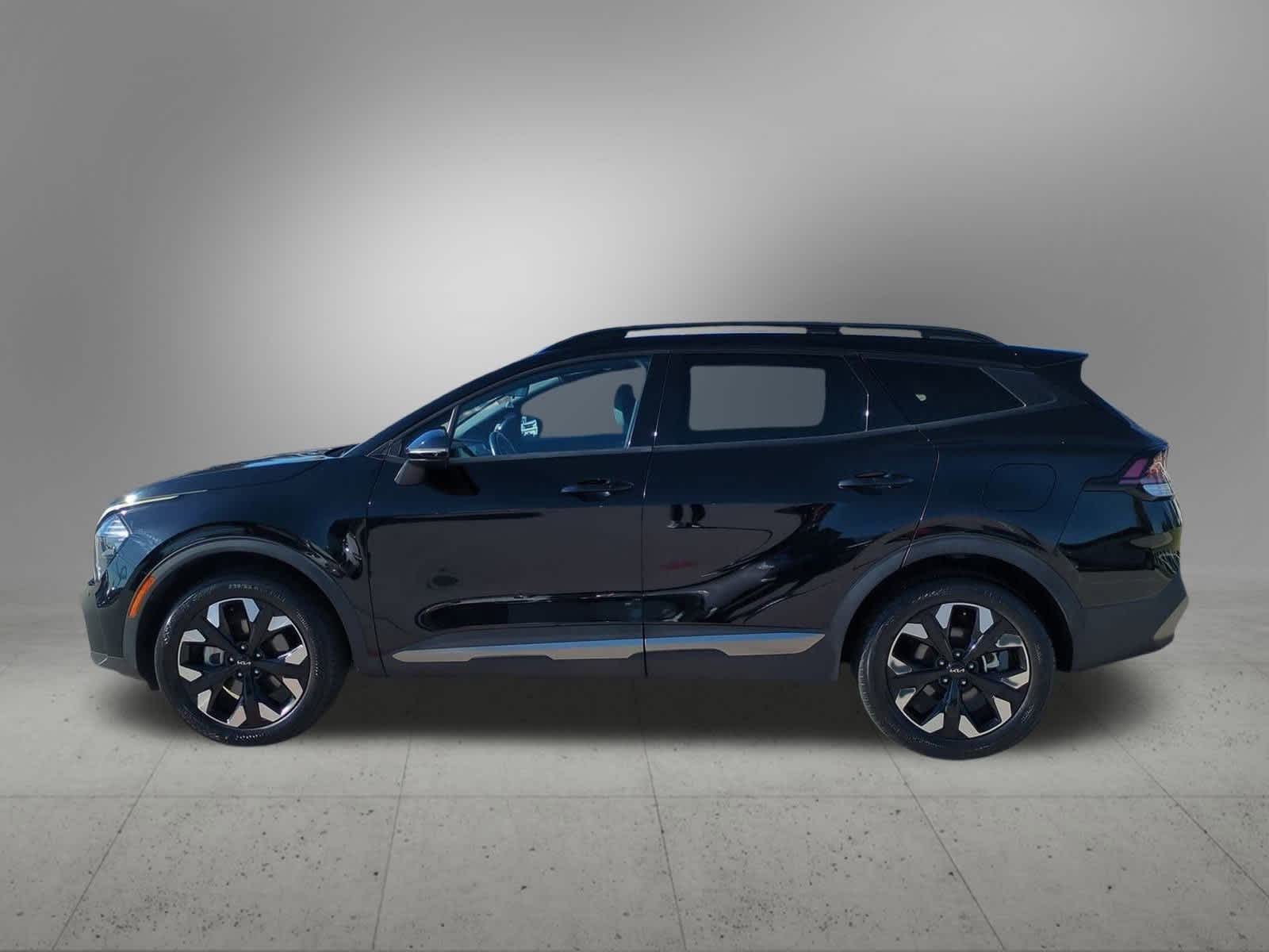 Thumbnail: 2023 Kia Sportage - 3