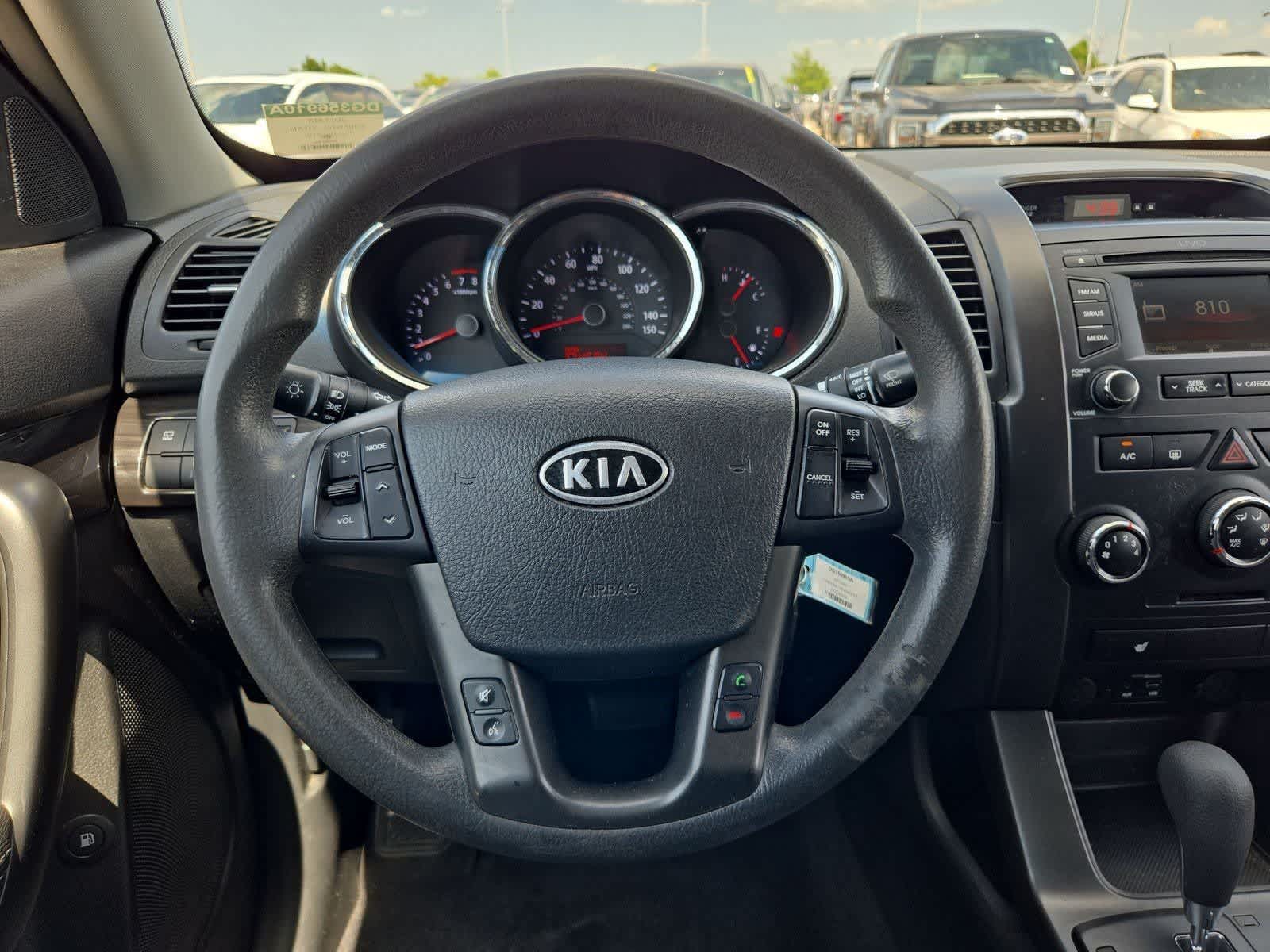 Thumbnail: 2013 Kia Sorento - 20