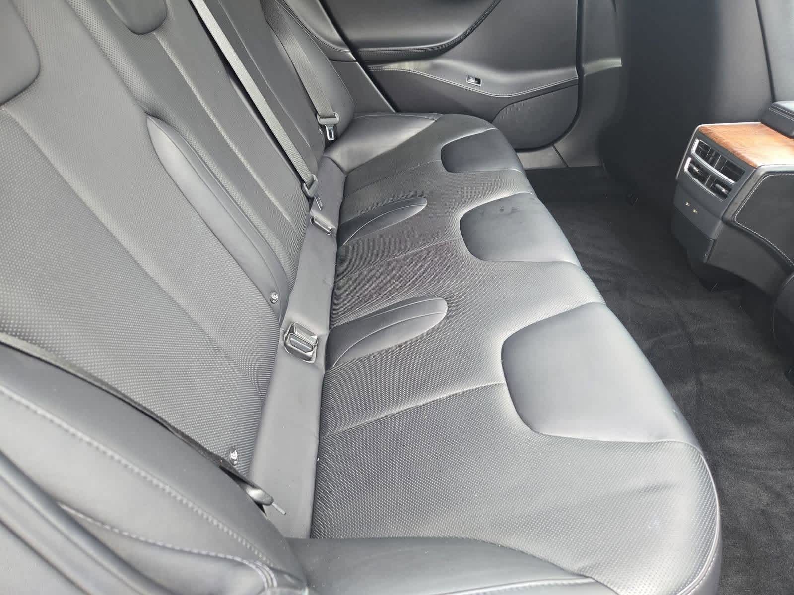 Thumbnail: 2016 Tesla Model S - 19