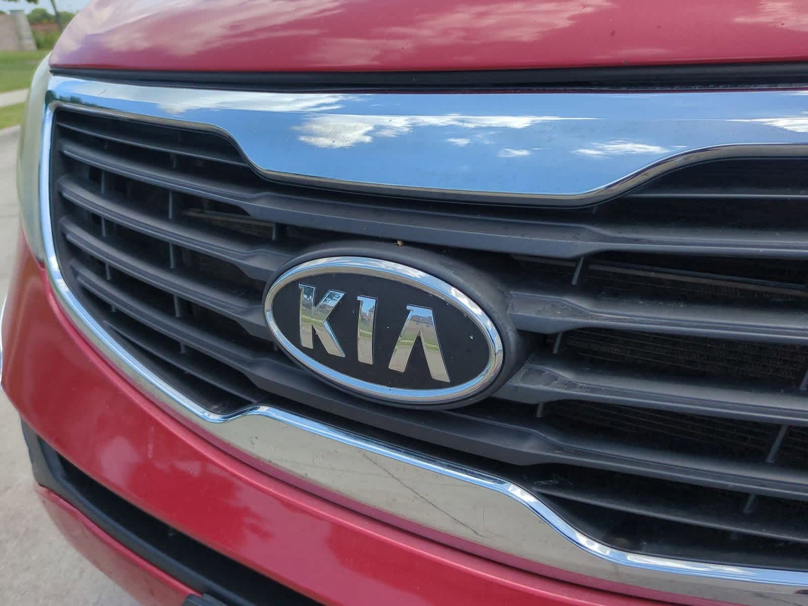 Thumbnail: 2012 Kia Sportage - 10