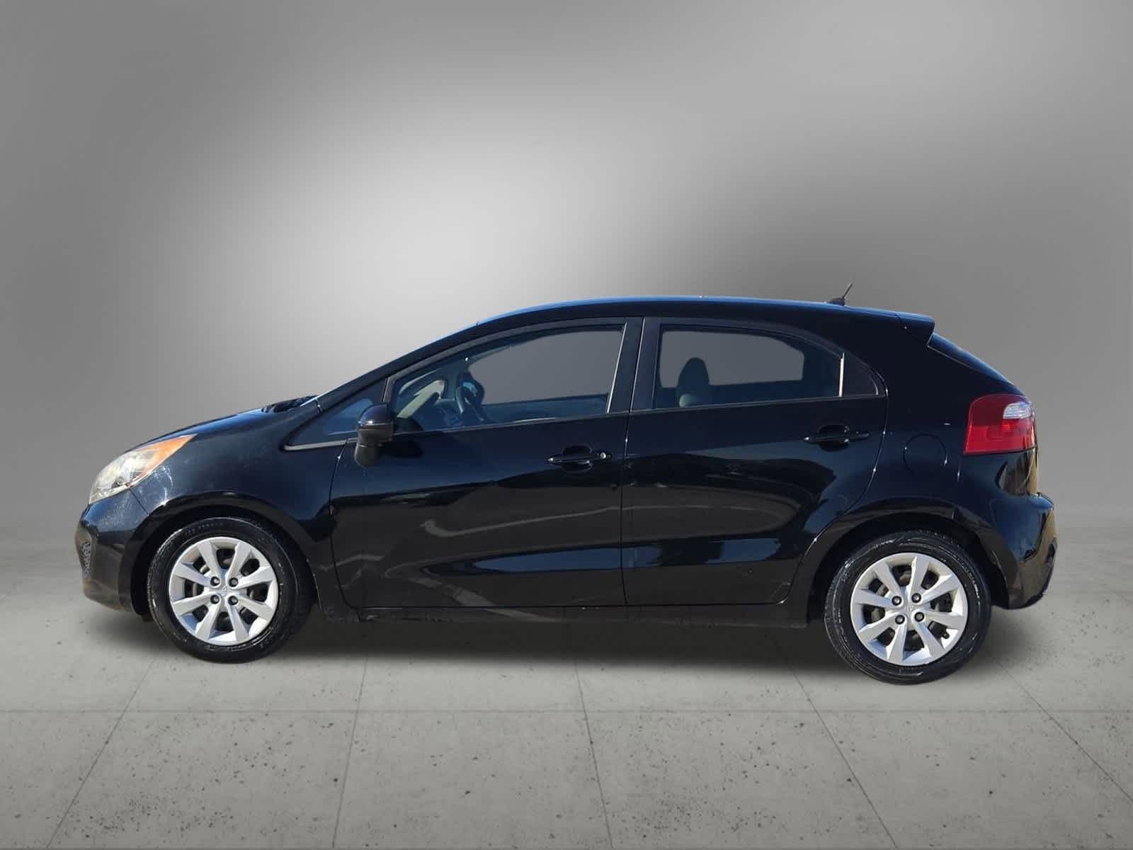 Thumbnail: 2013 Kia Rio - 3
