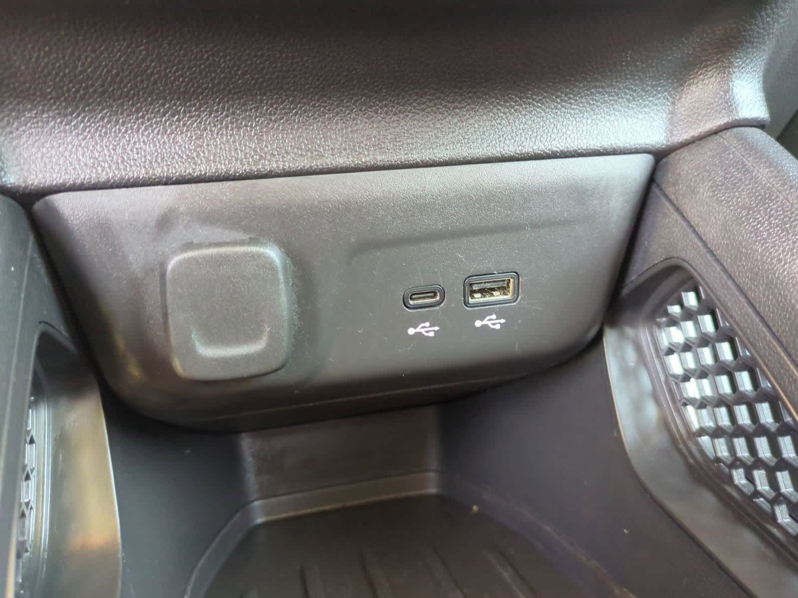 Thumbnail: 2024 Chevrolet TrailBlazer - 29