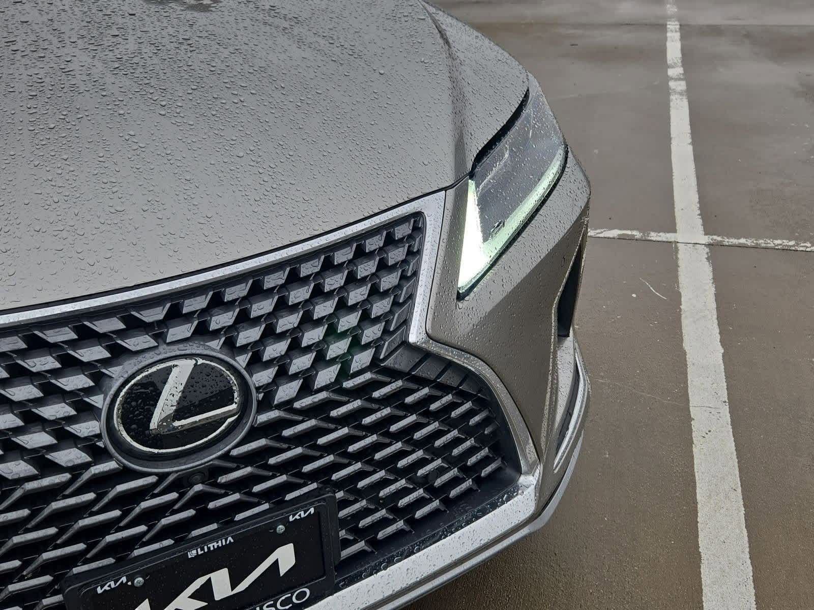 Thumbnail: 2021 Lexus RX - 10