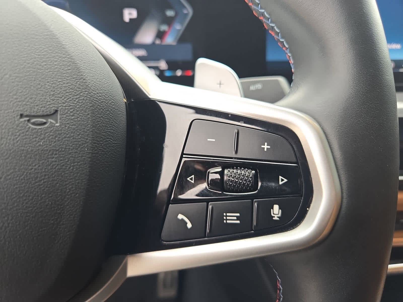 Thumbnail: 2025 BMW 3 Series - 24