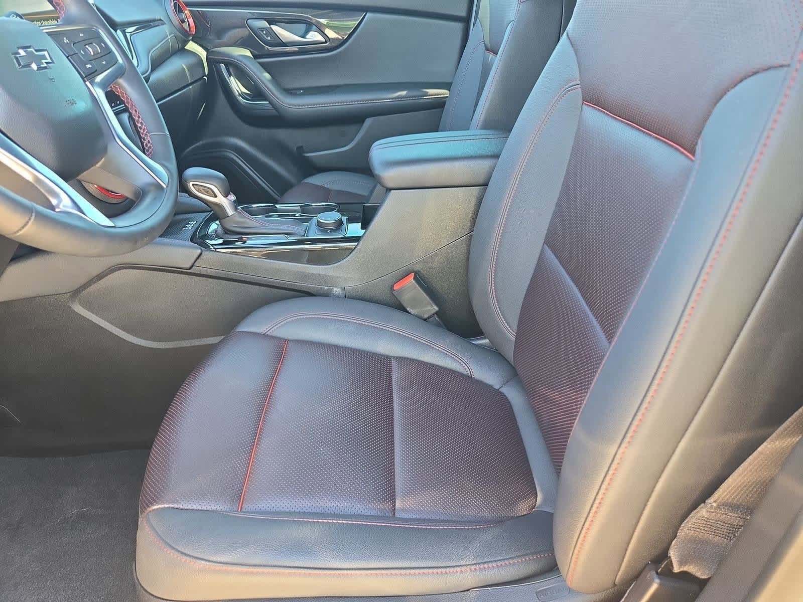 Thumbnail: 2023 Chevrolet Blazer - 16