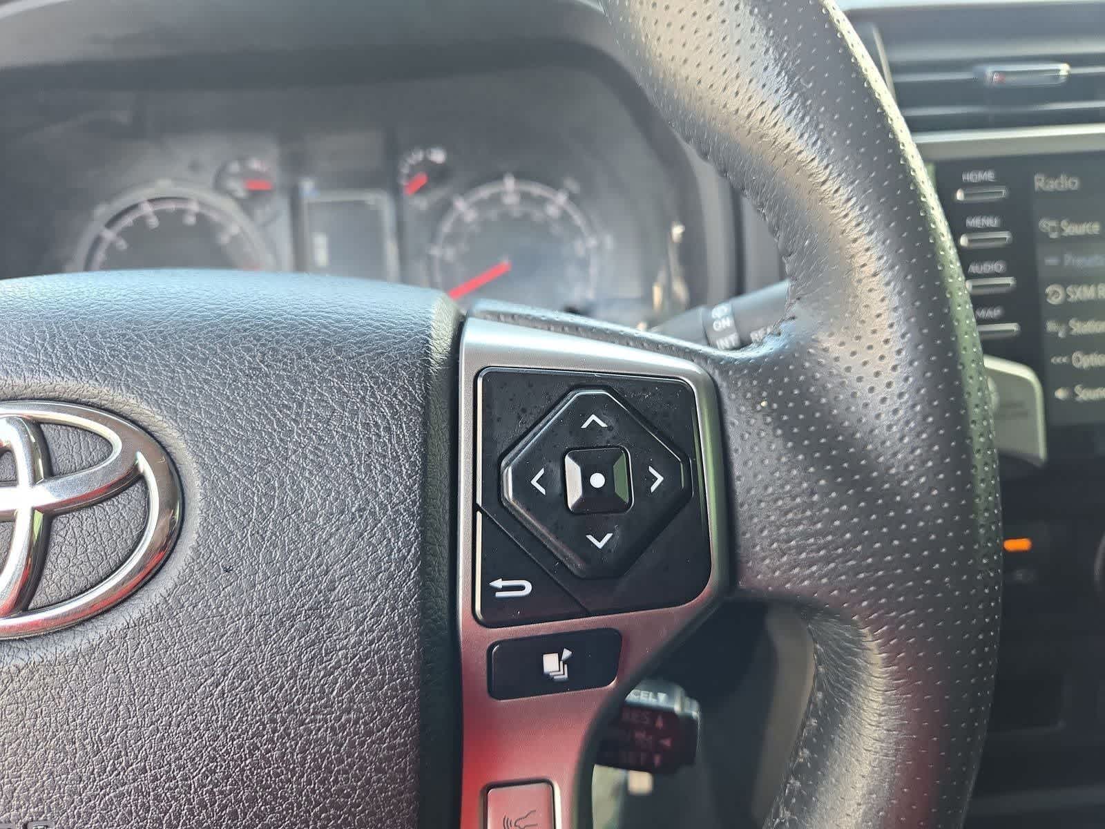 Thumbnail: 2021 Toyota 4Runner - 22