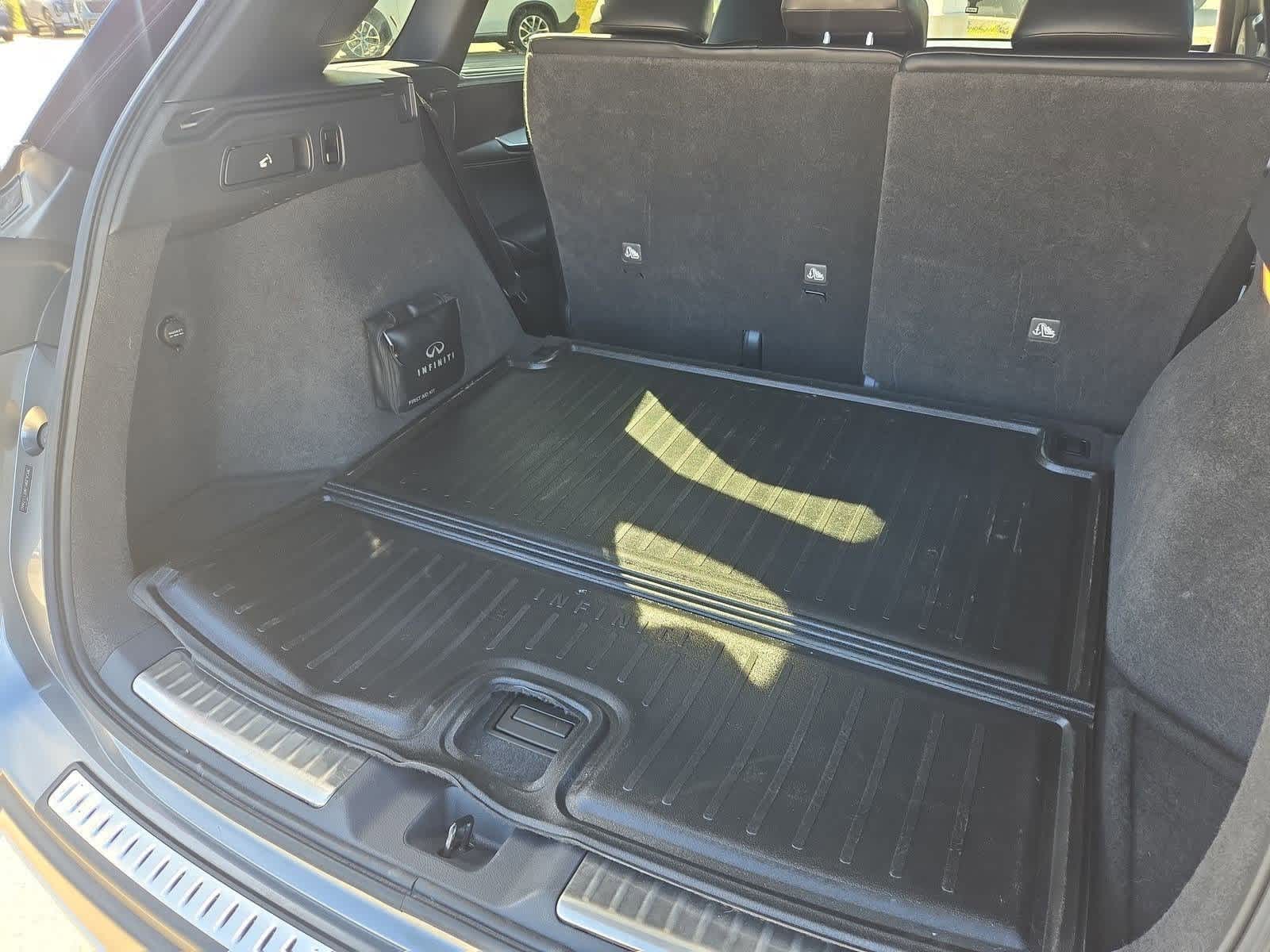 Thumbnail: 2019 INFINITI QX50 - 36