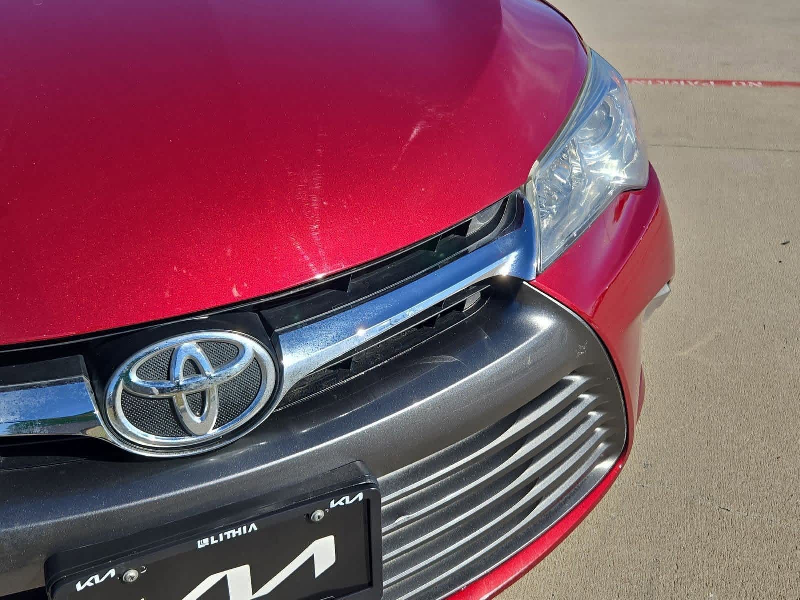 Thumbnail: 2017 Toyota Camry - 10