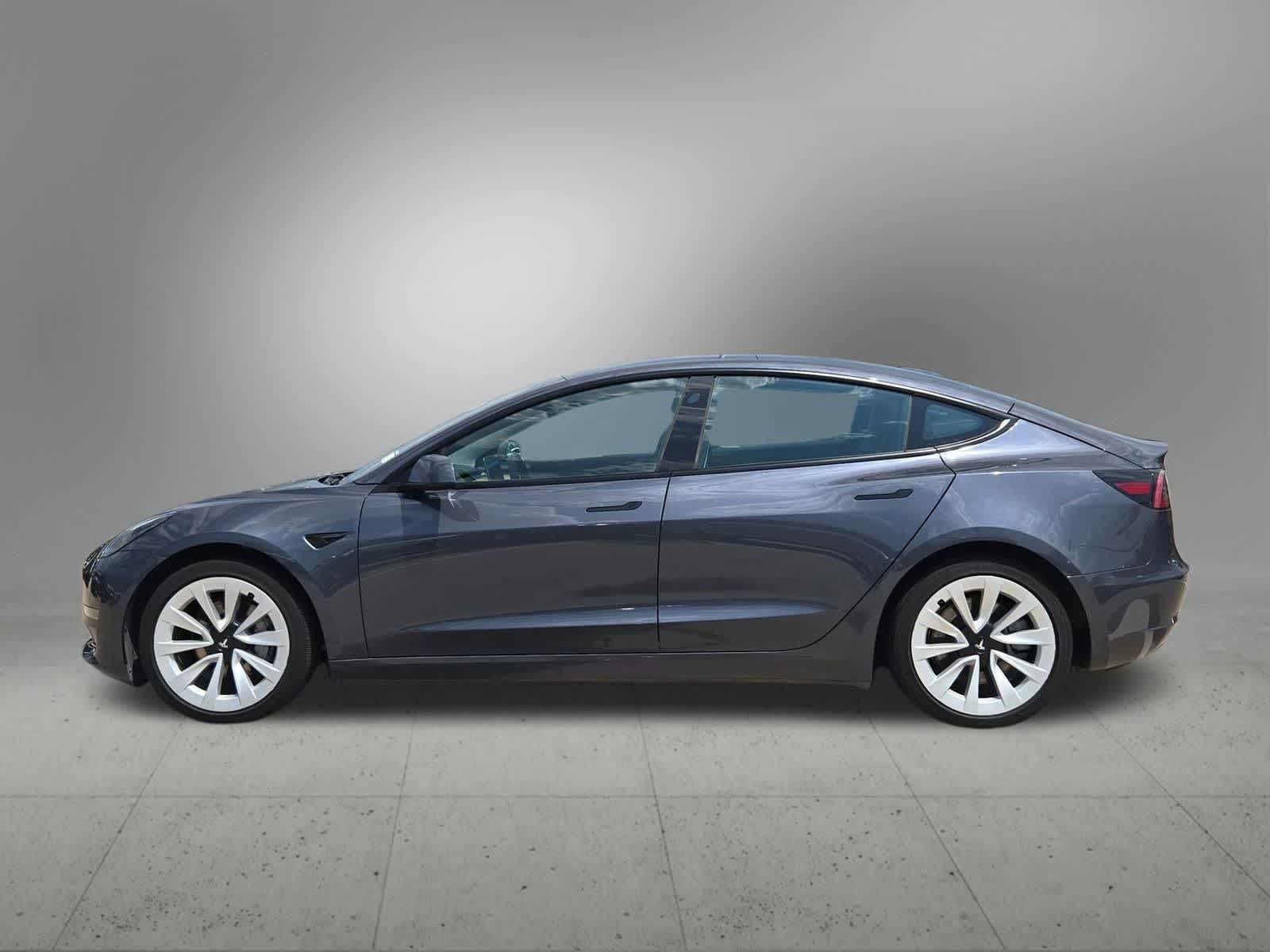 Thumbnail: 2023 Tesla Model 3 - 8