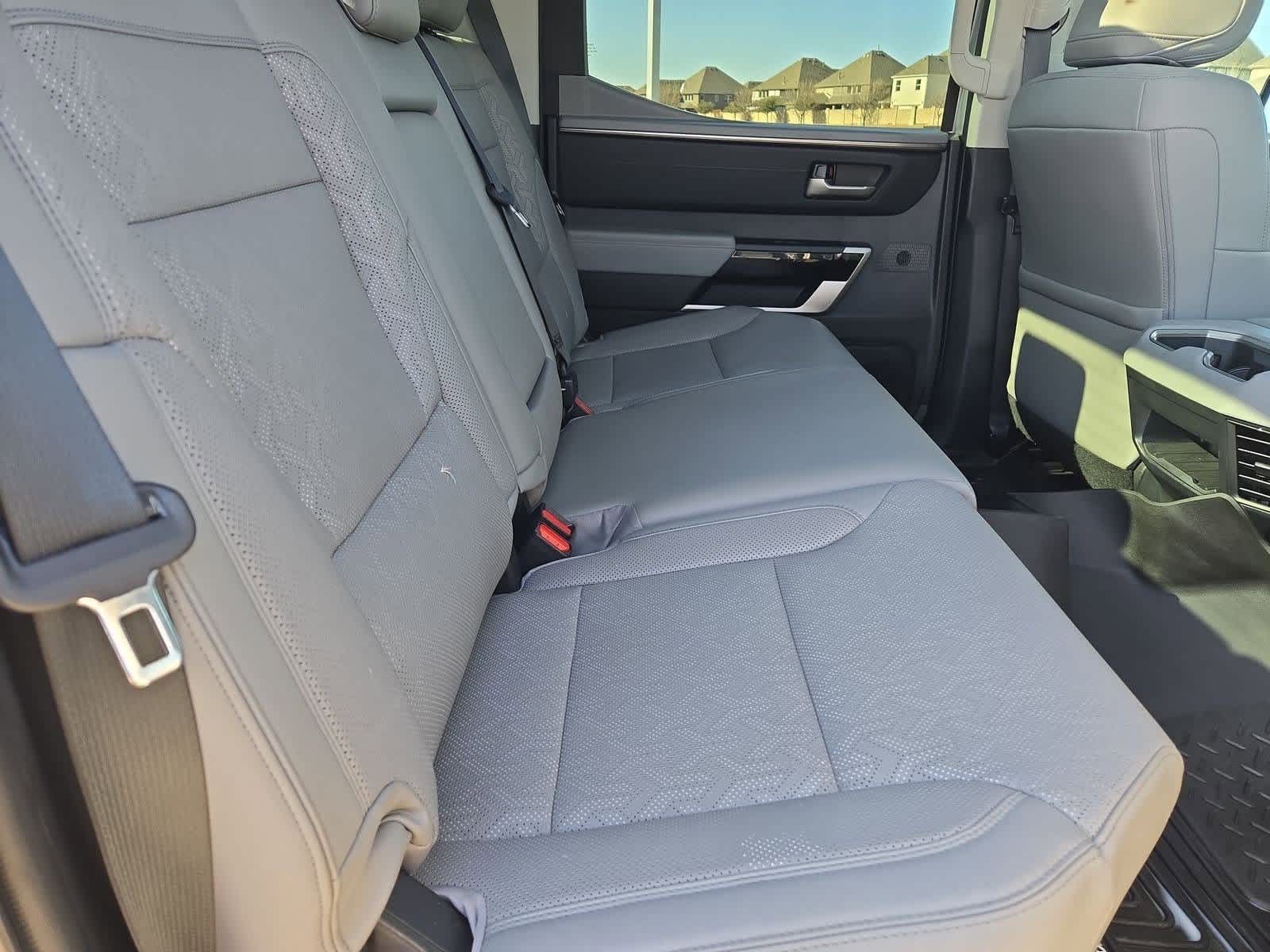 Thumbnail: 2024 Toyota Tundra - 21