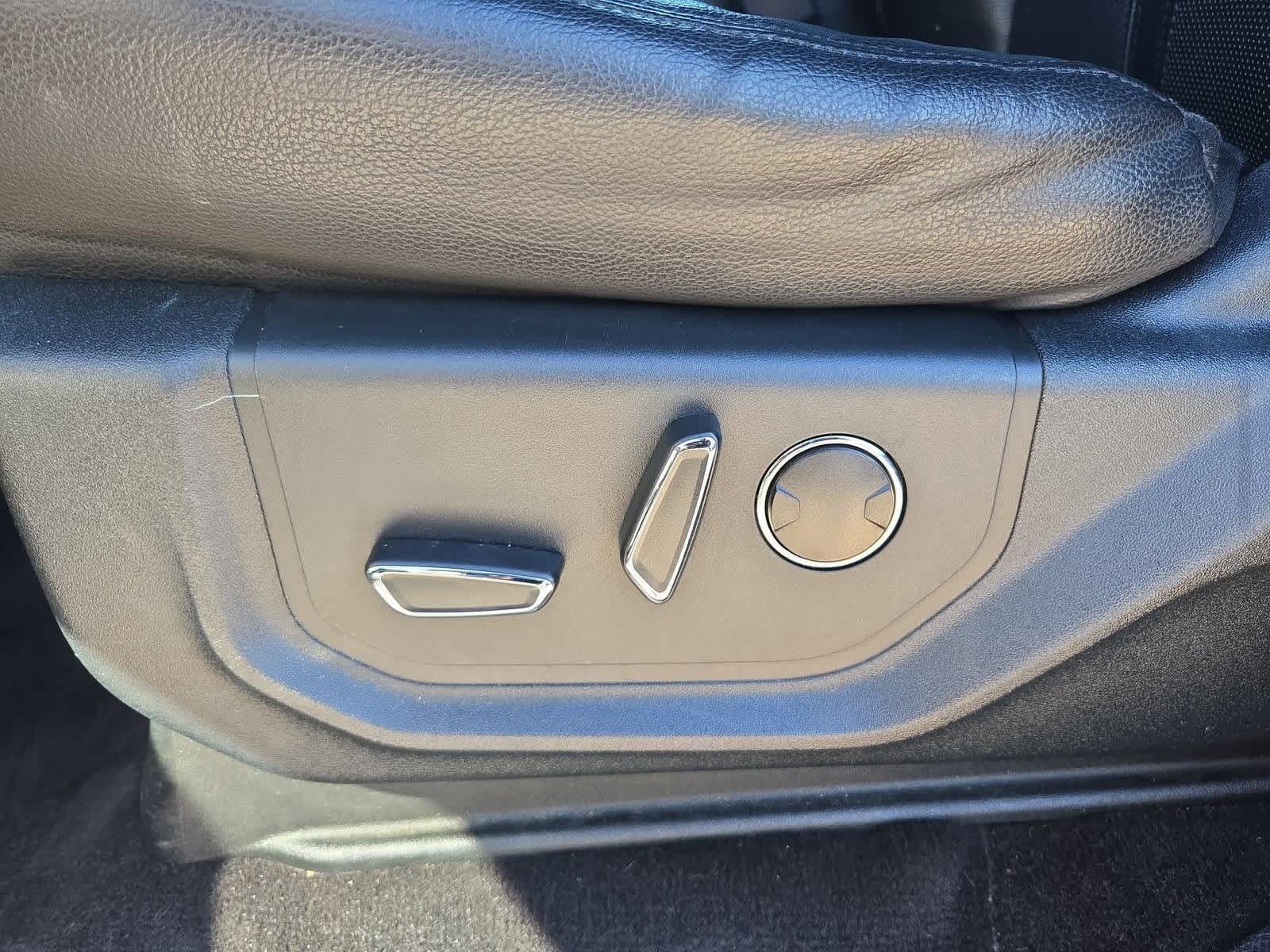 Thumbnail: 2021 Ford Expedition MAX - 16