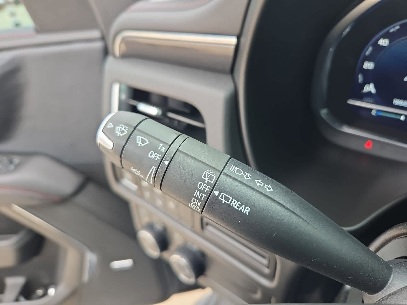 Thumbnail: 2023 Chevrolet Tahoe - 26