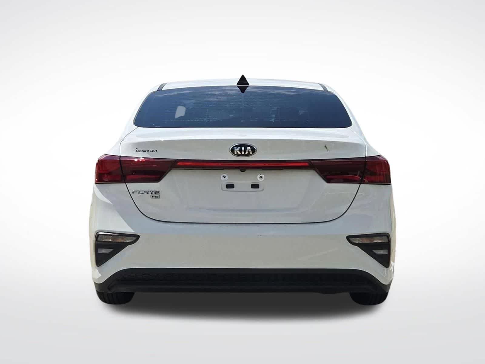 Thumbnail: 2021 Kia Forte - 6
