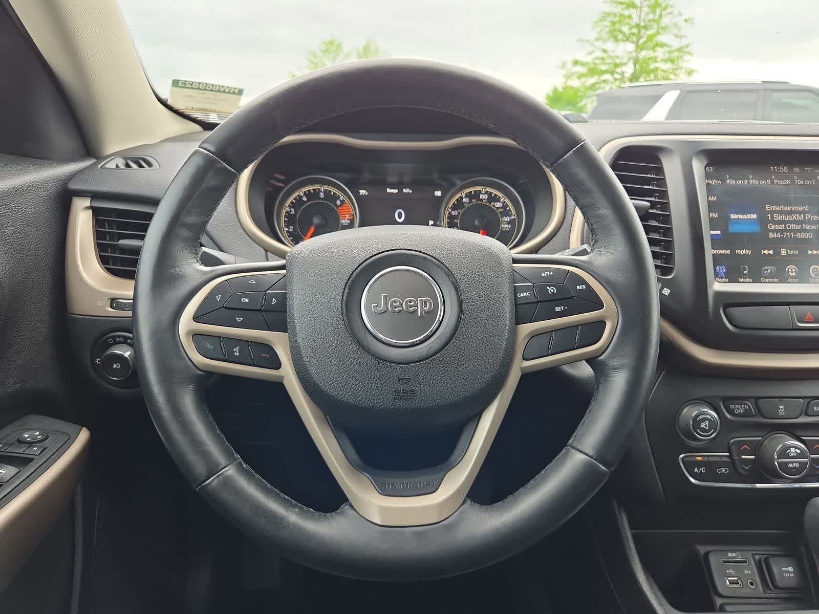 Thumbnail: 2017 Jeep Cherokee - 21