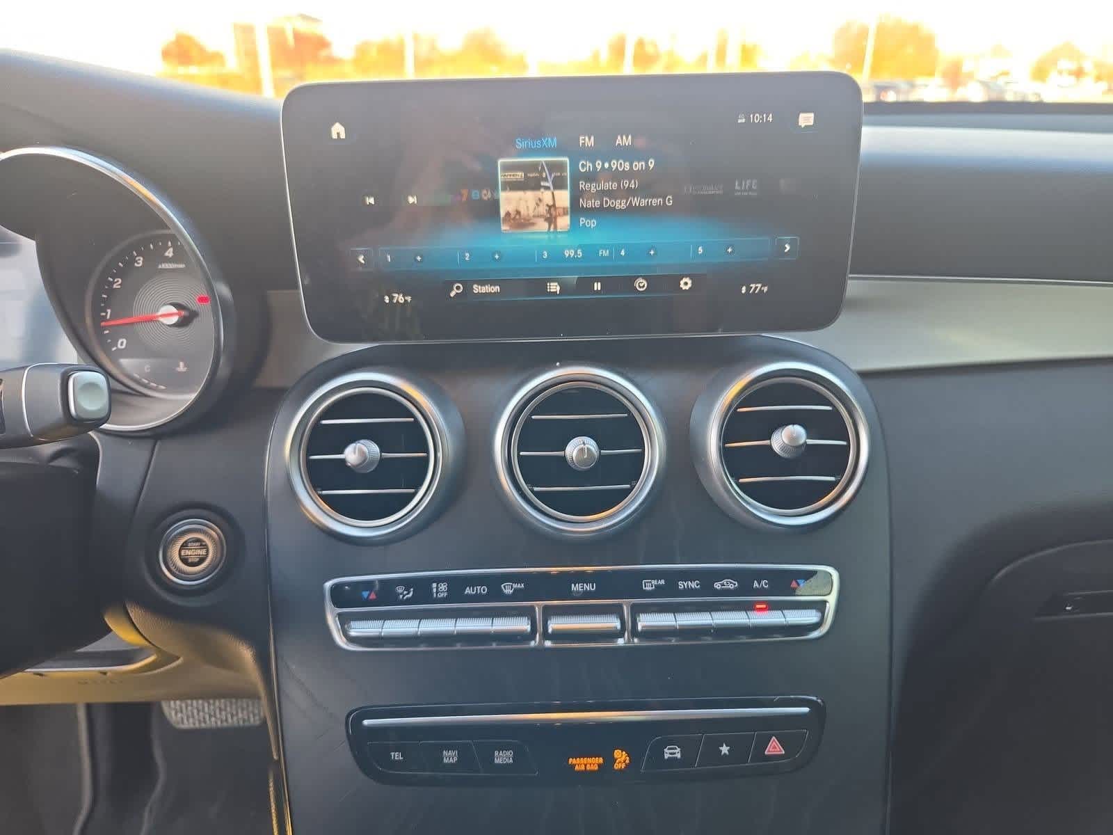 Thumbnail: 2022 Mercedes-Benz GLC - 26