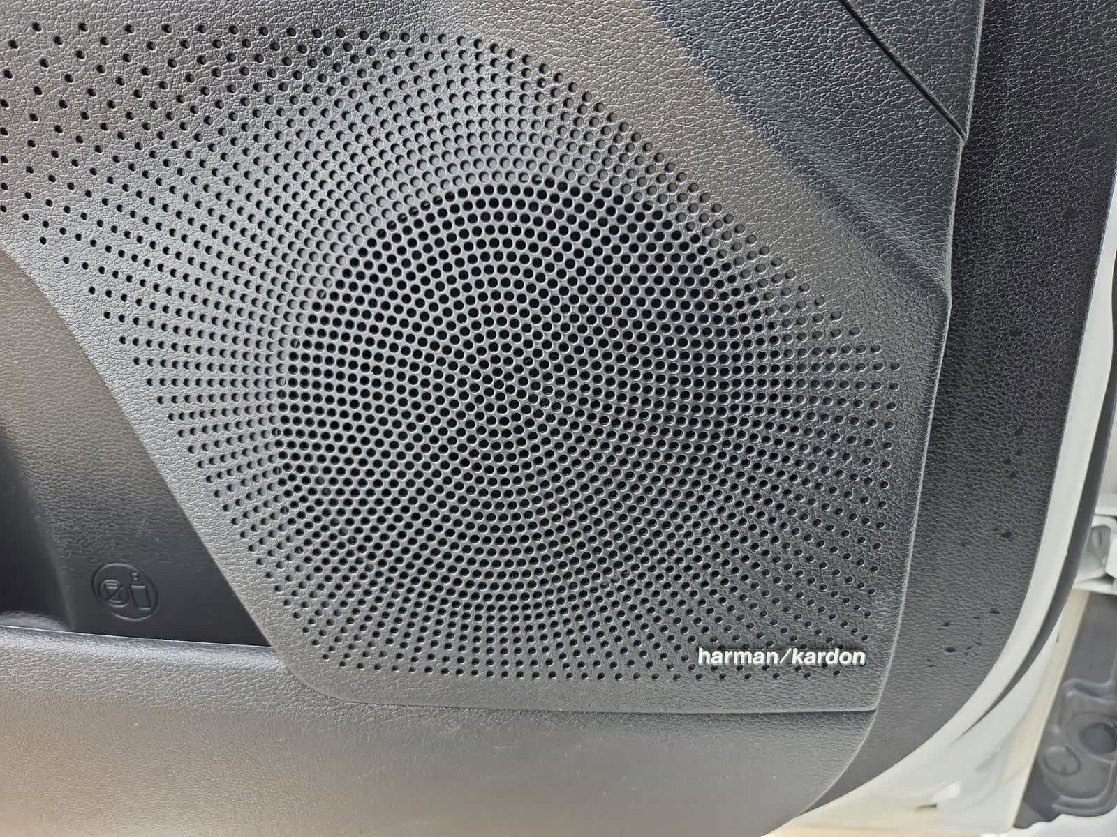 Thumbnail: 2023 Kia Forte - 31