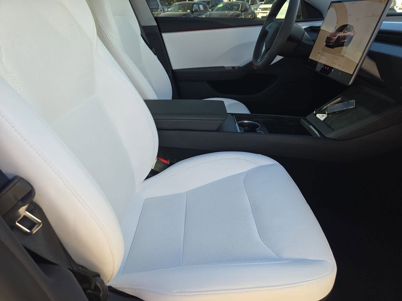 Thumbnail: 2025 Tesla Model 3 - 19